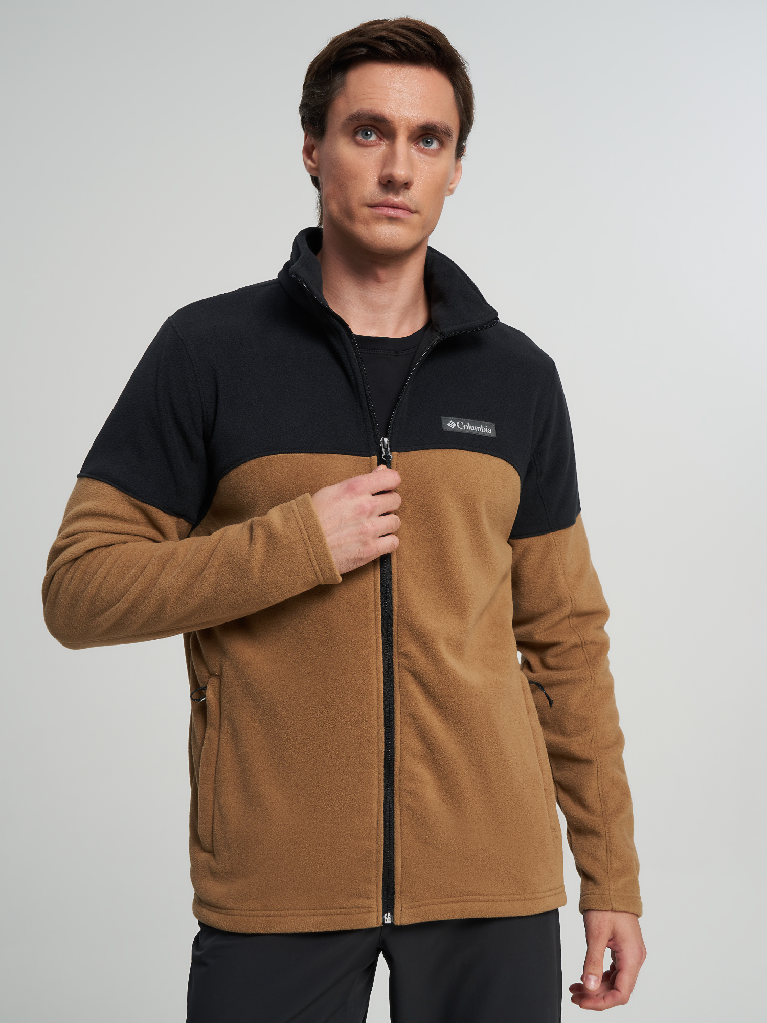 Изображение товара Джемпер флисовый мужской Columbia Basin Trail III Full Zip, Бежевый/черный Изображение товара Джемпер флисовый мужской Columbia Basin Trail III Full Zip, Бежевый/черный