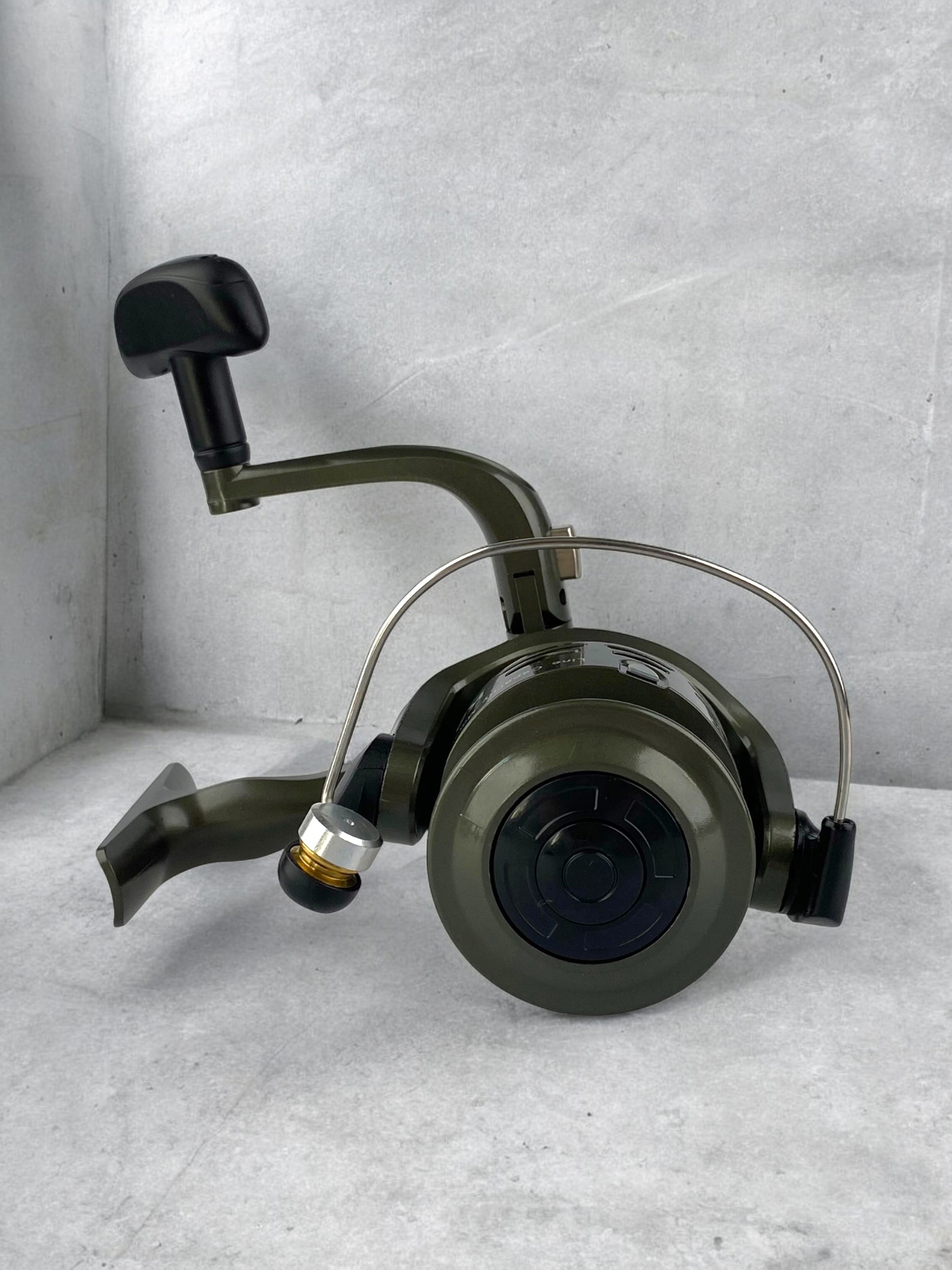 Изображение товара Катушка рыболовная Kaida CTR403-3BB для фидерной и поплавочной рыбалки