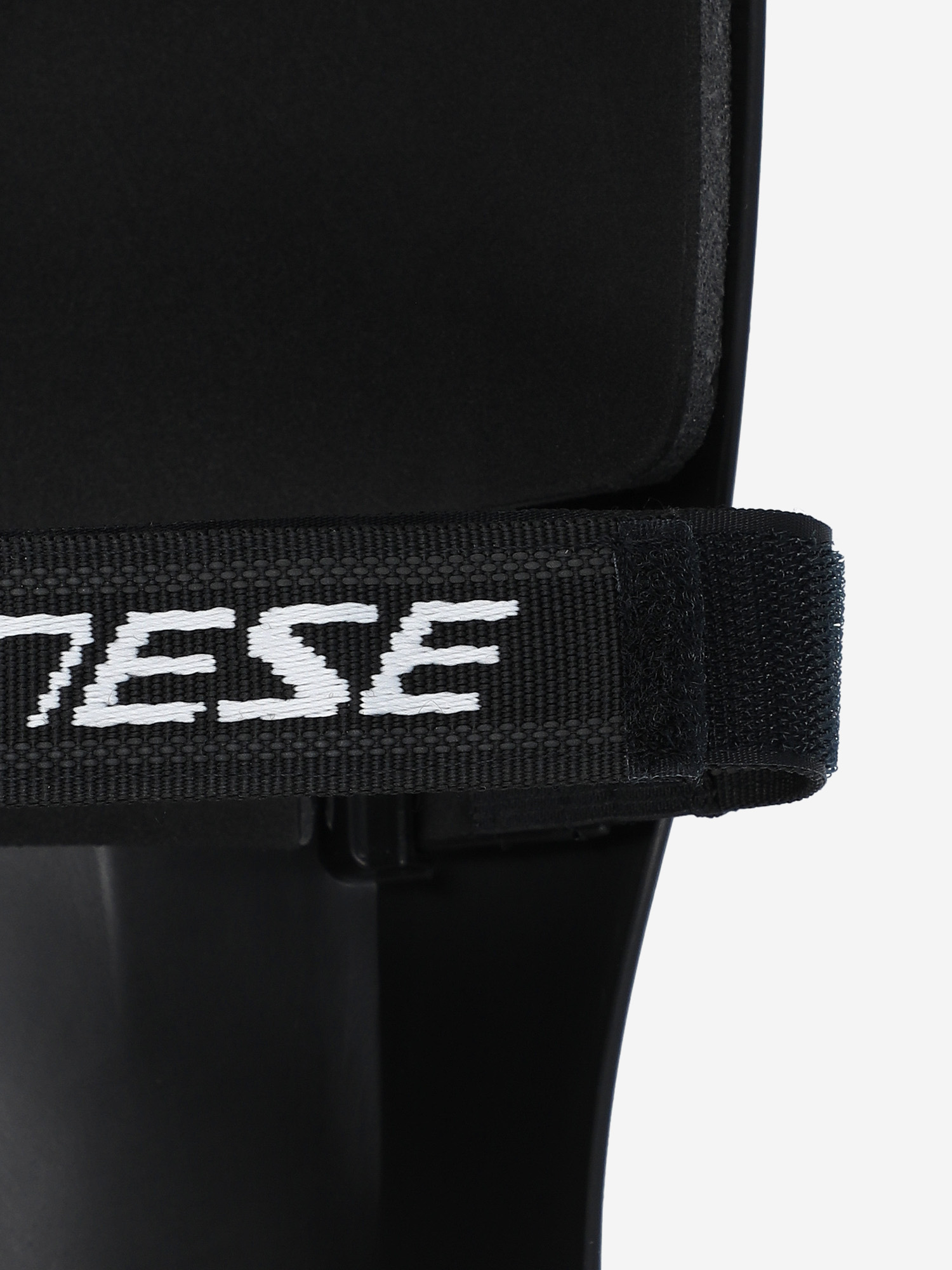 фото Защита голени dainese, черный