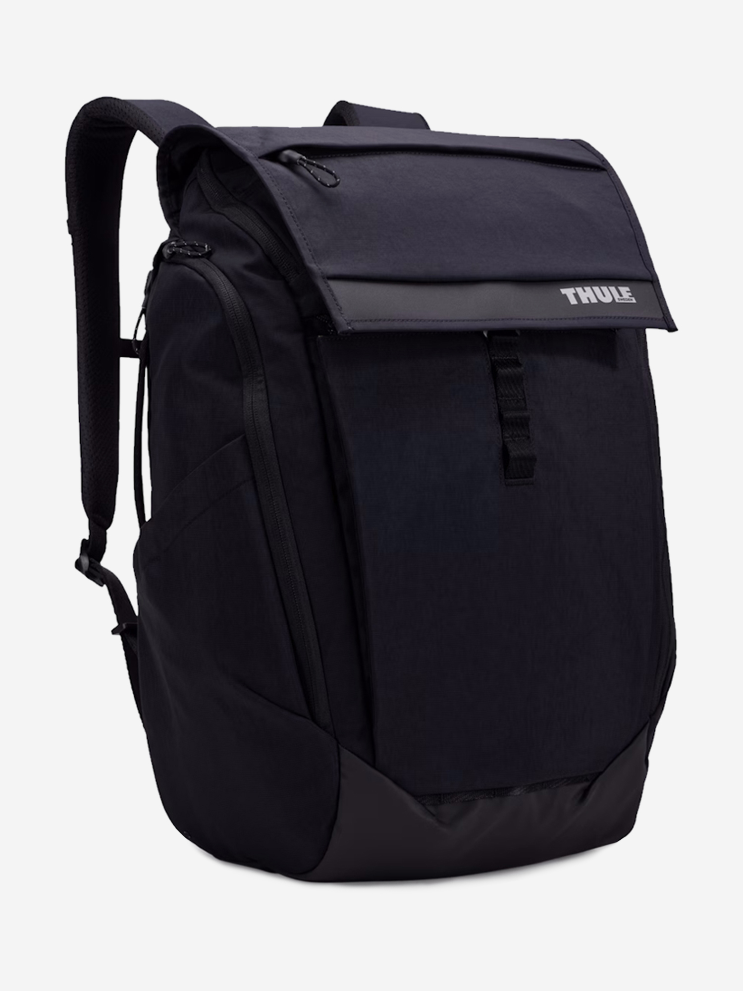 Изображение товара Рюкзак Thule Paramount Backpack 27L для активного отдыха и путешествий Черный
