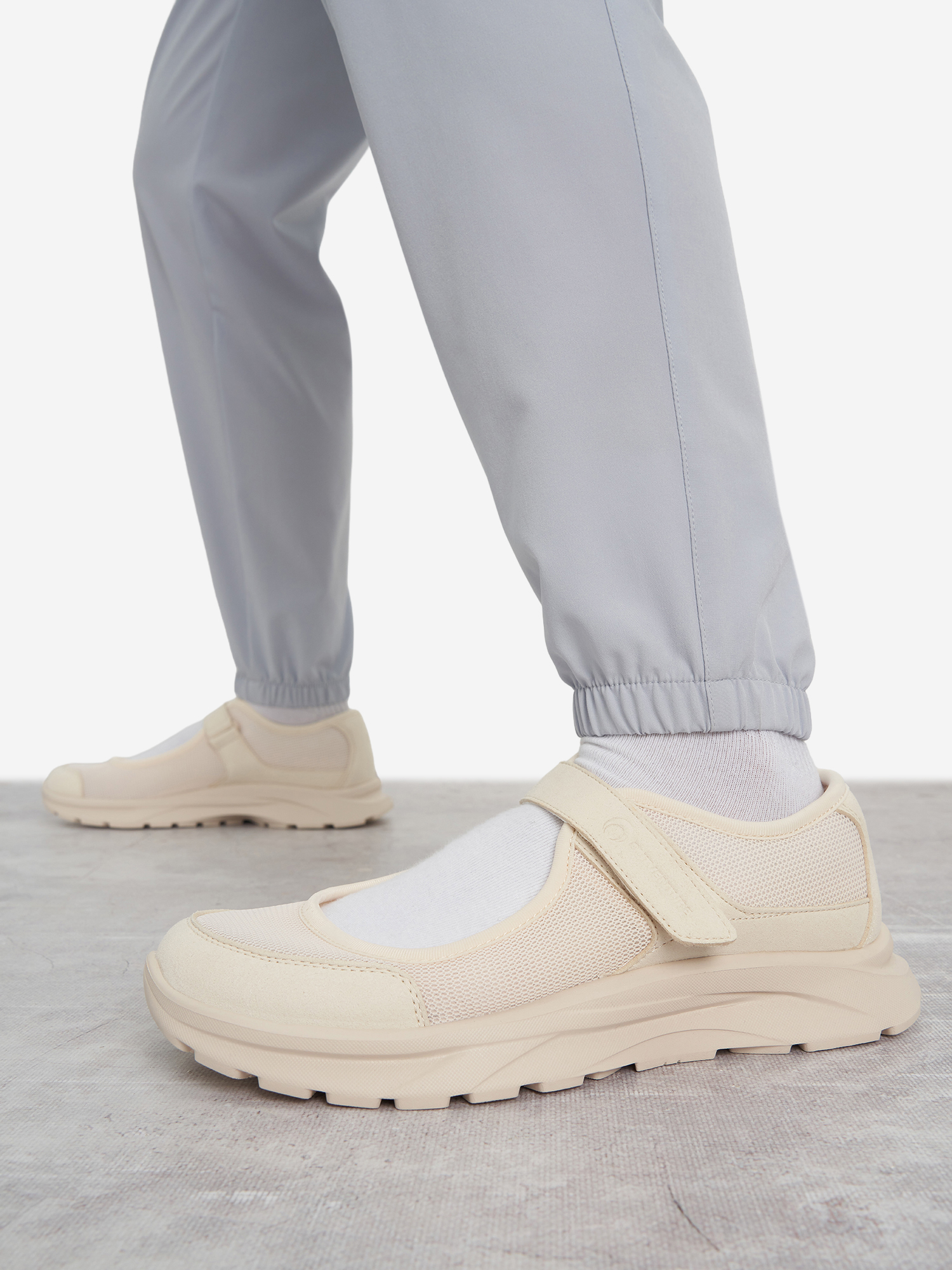 Изображение товара Кроссовки женские Outventure Viola Strap