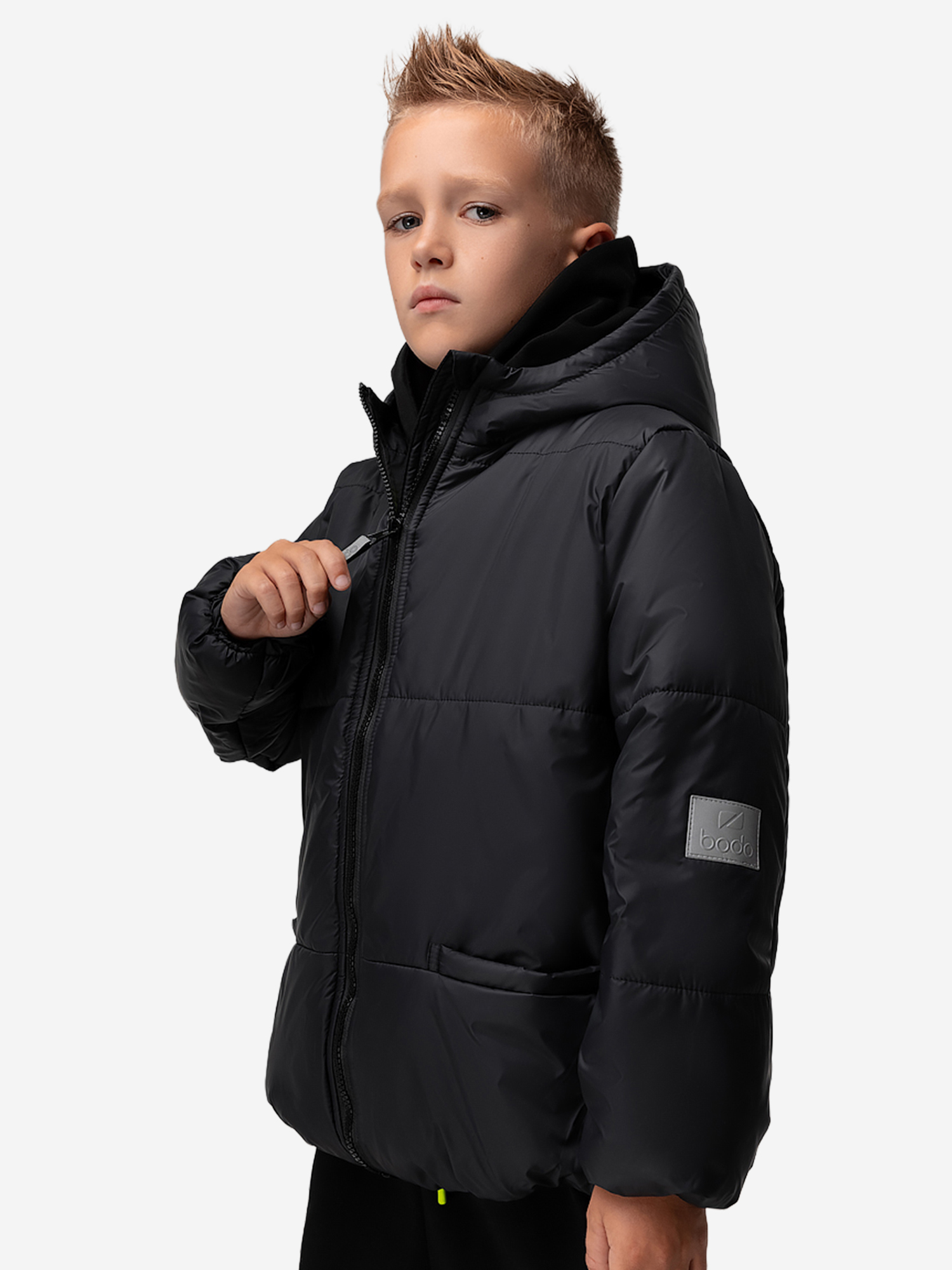 Изображение товара Демисезонная куртка для мальчиков bodo с водоотталкивающей пропиткой и отстегивающимся капюшоном