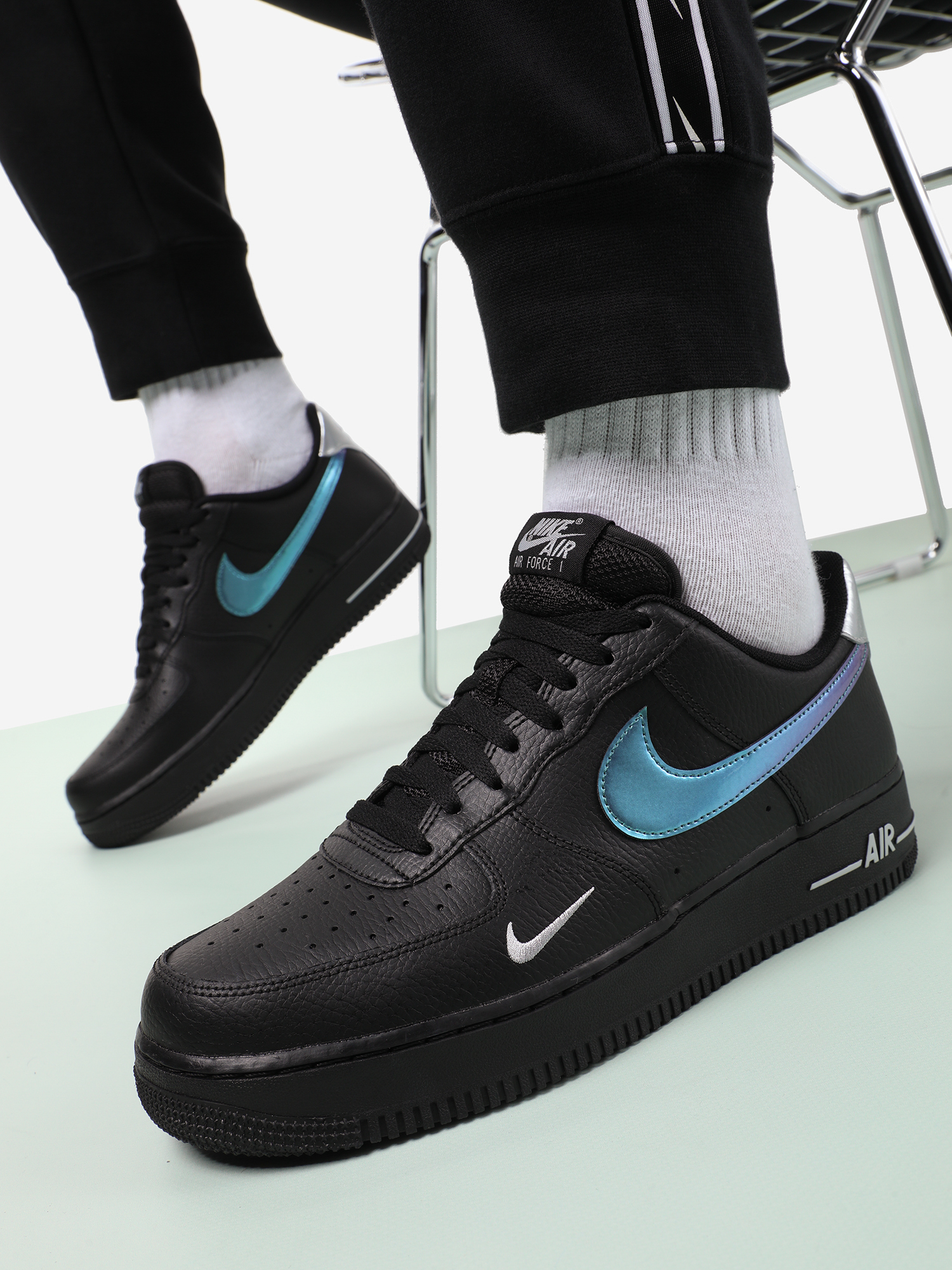 

Кеды мужские Nike Air Force 1 '07, Черный