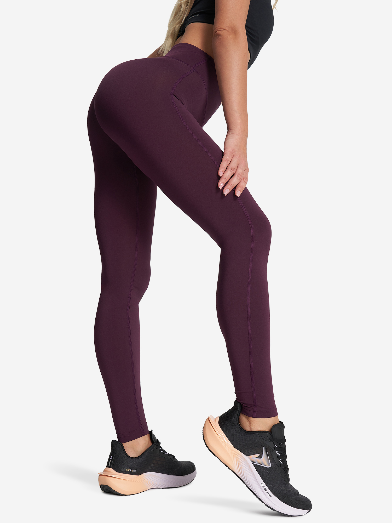 Изображение товара Женские легинсы Demix HighFlow для фитнеса и тренингов сливовые