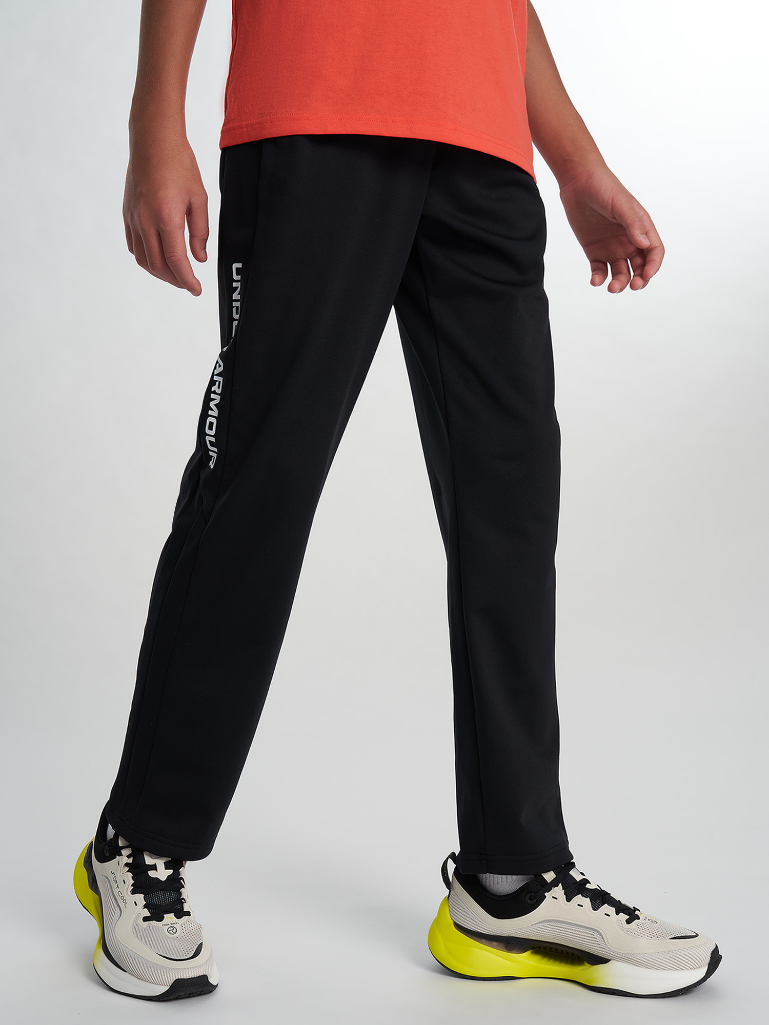 Брюки Under Armour Brawler 3.0, черный, арт. 6004997U0F-001