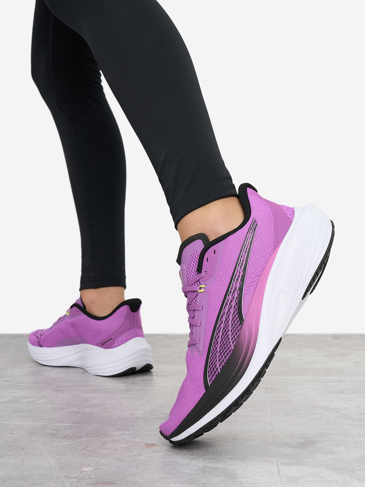 

Кроссовки женские PUMA Darter Pro, Фиолетовый