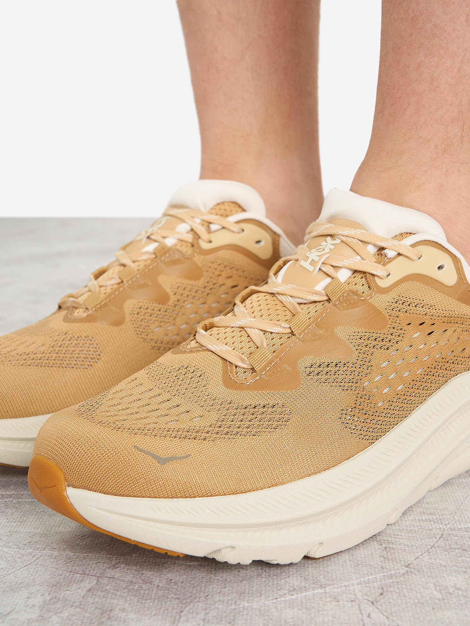 фото Кроссовки мужские hoka one one kawana 2, коричневый