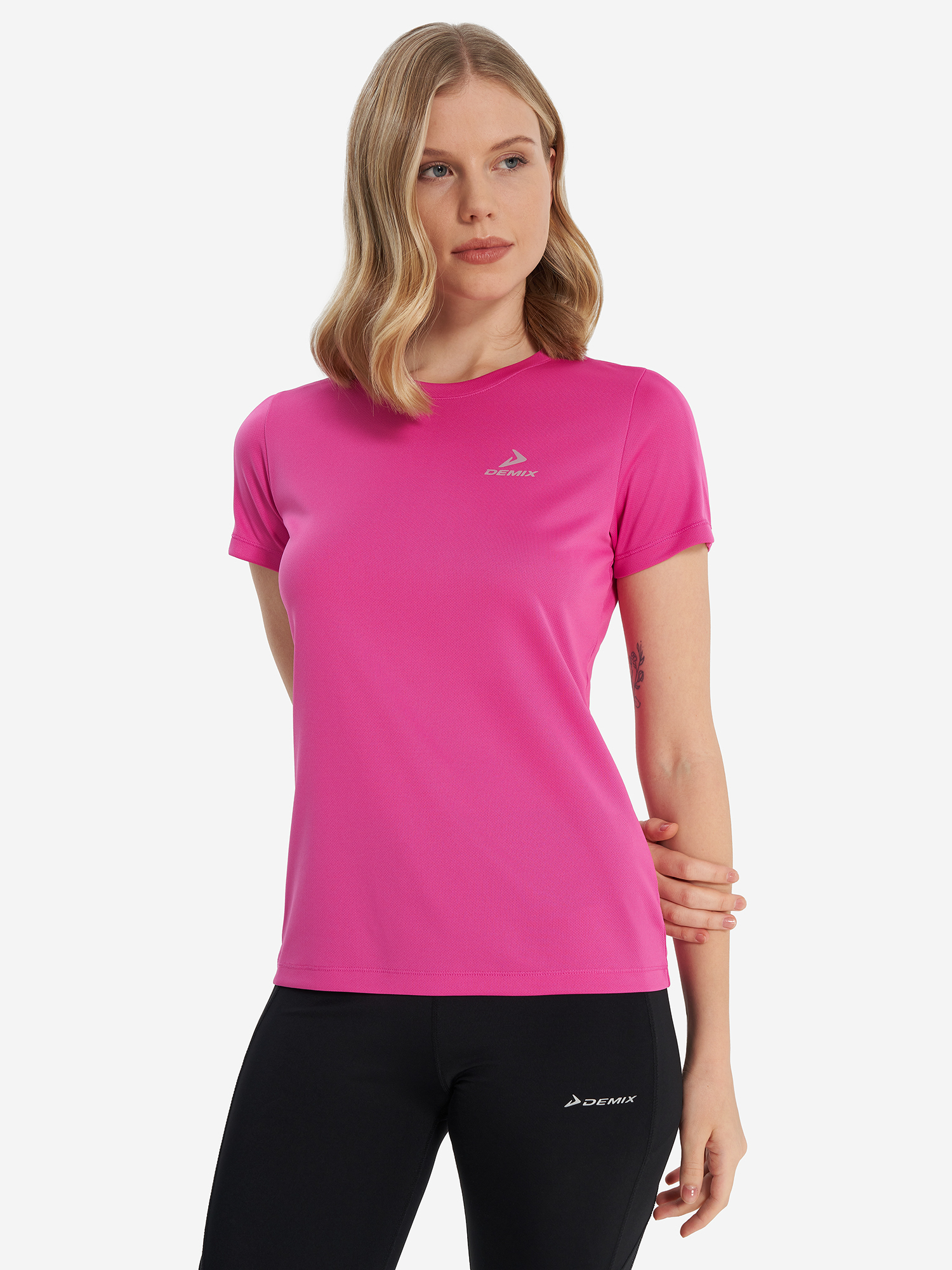 

Футболка женская Demix, Розовый