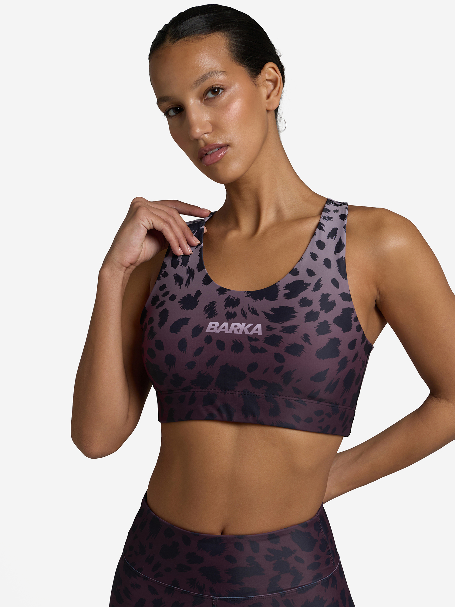 Изображение товара Женский спортивный топ бра BARKA фиолетово-черный, средняя поддержка