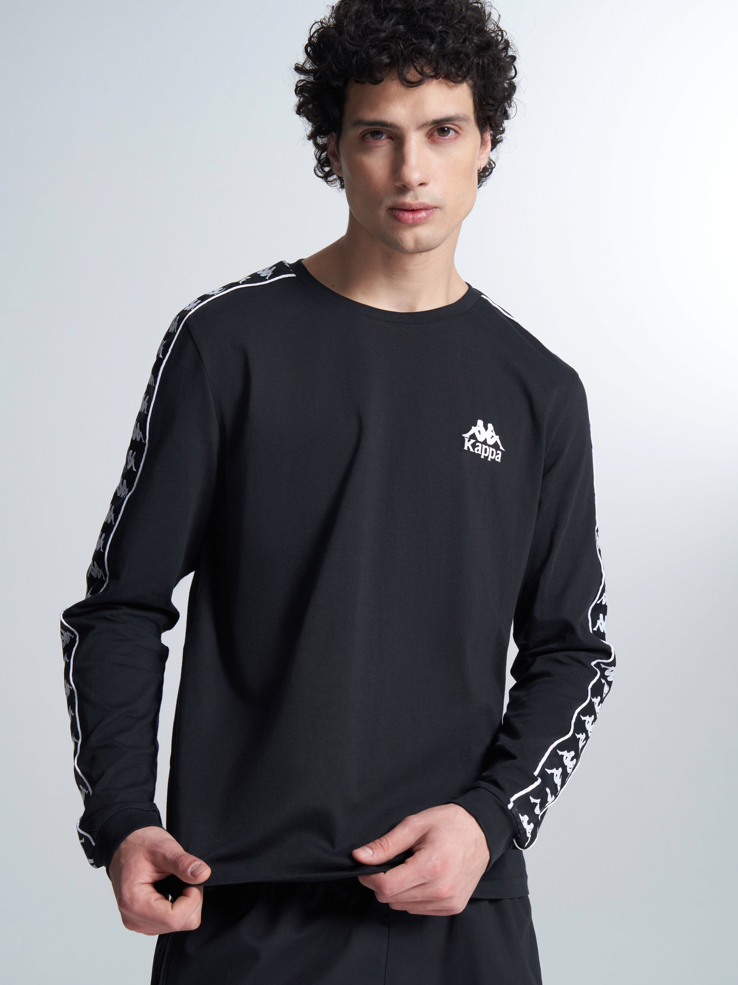 Изображение товара Мужской длинный рукав Kappa Banda d'Origini стильный и комфортный