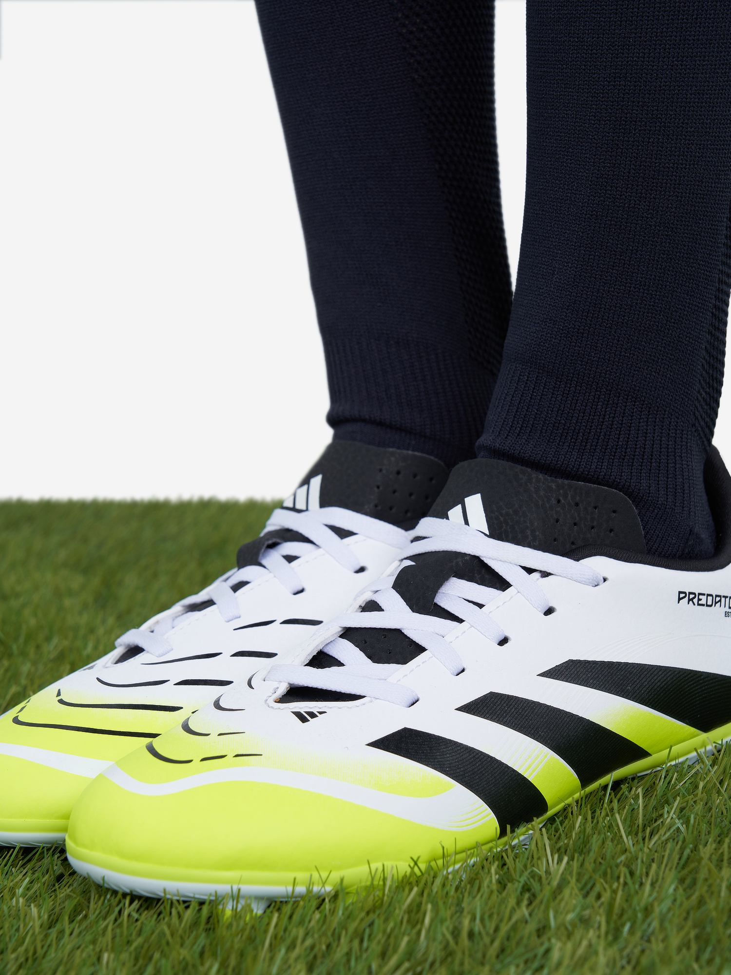 фото Бутсы для мальчиков adidas predator, белый