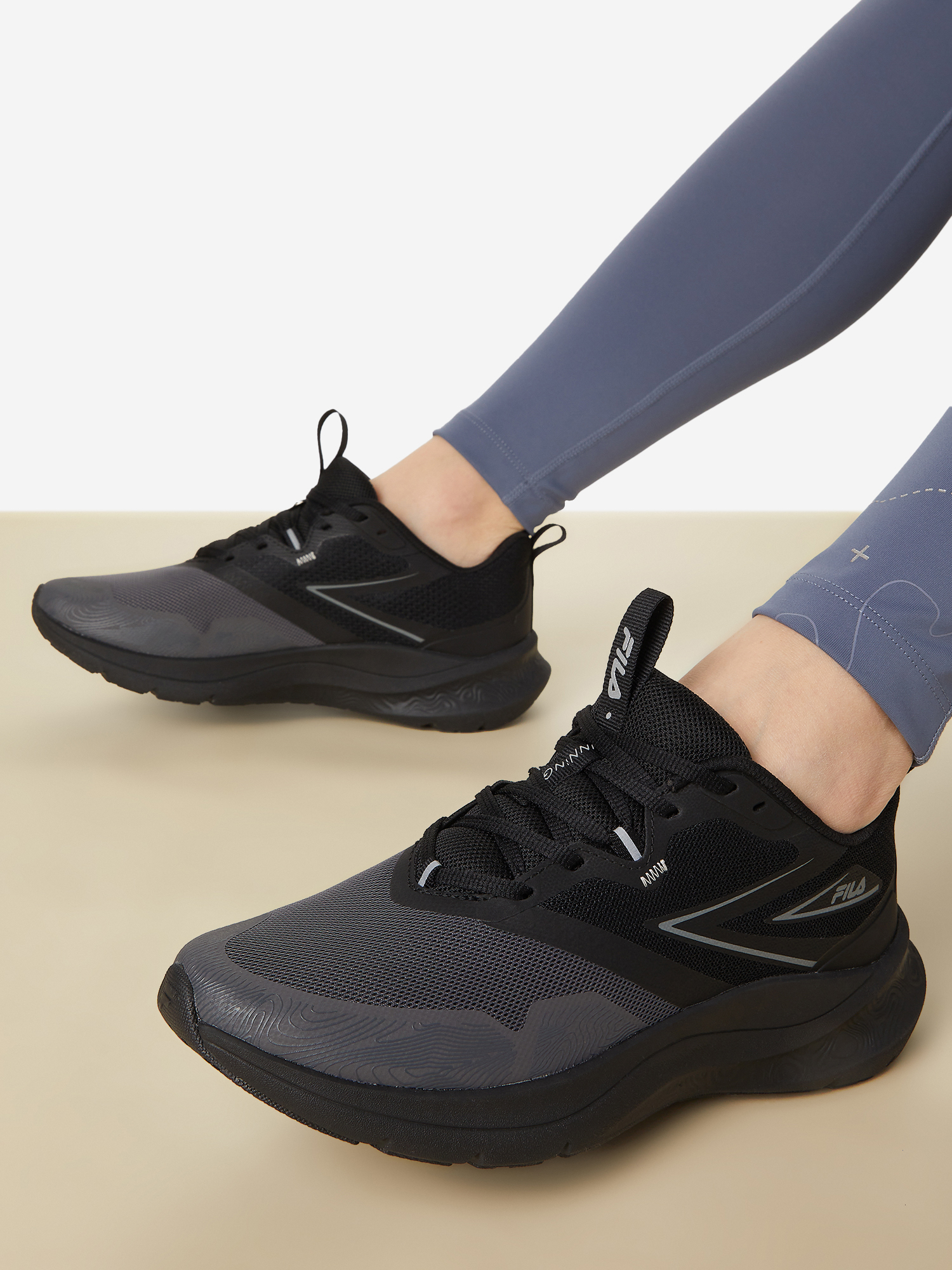 Изображение товара Кроссовки женские FILA Sense 2.0, Чёрный