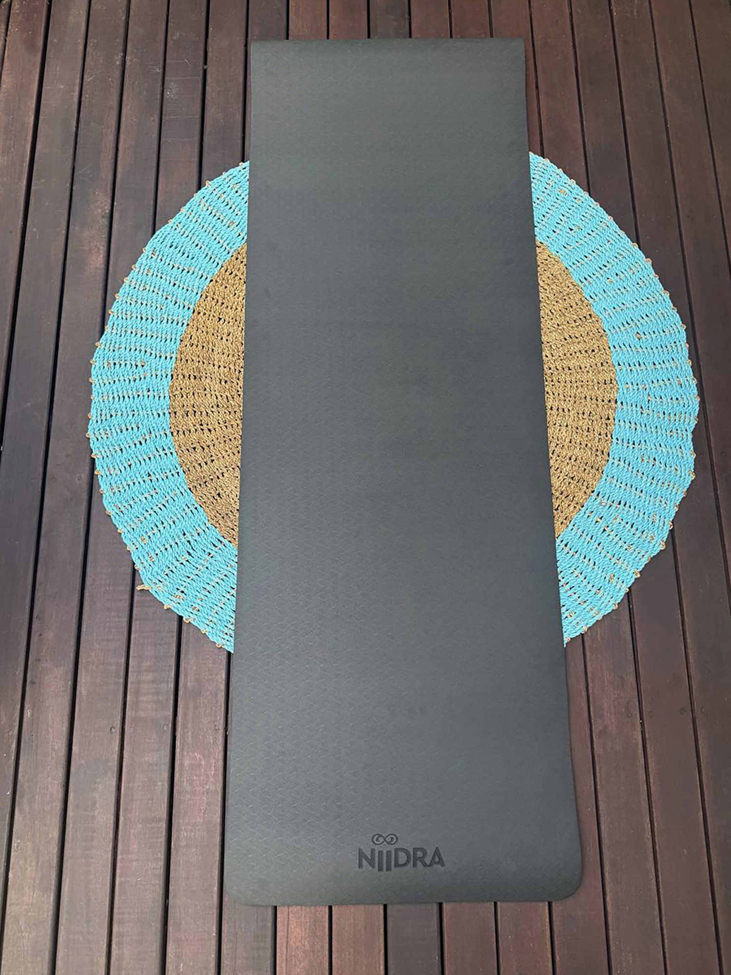 Изображение товара Коврик для йоги NiiDRA Basic черный 6 мм 183x60 см экологичный