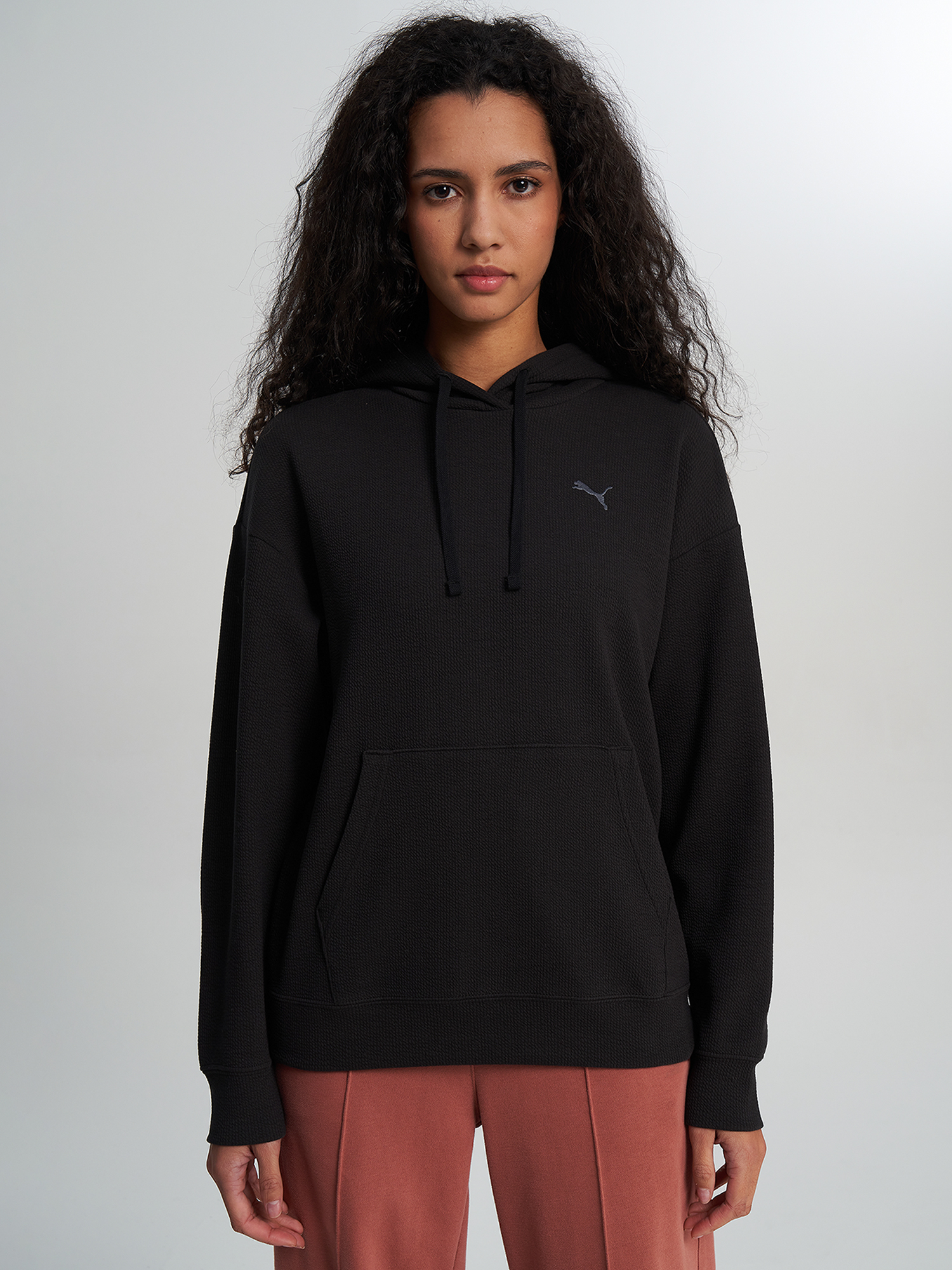 Худи женское PUMA, Черный 2