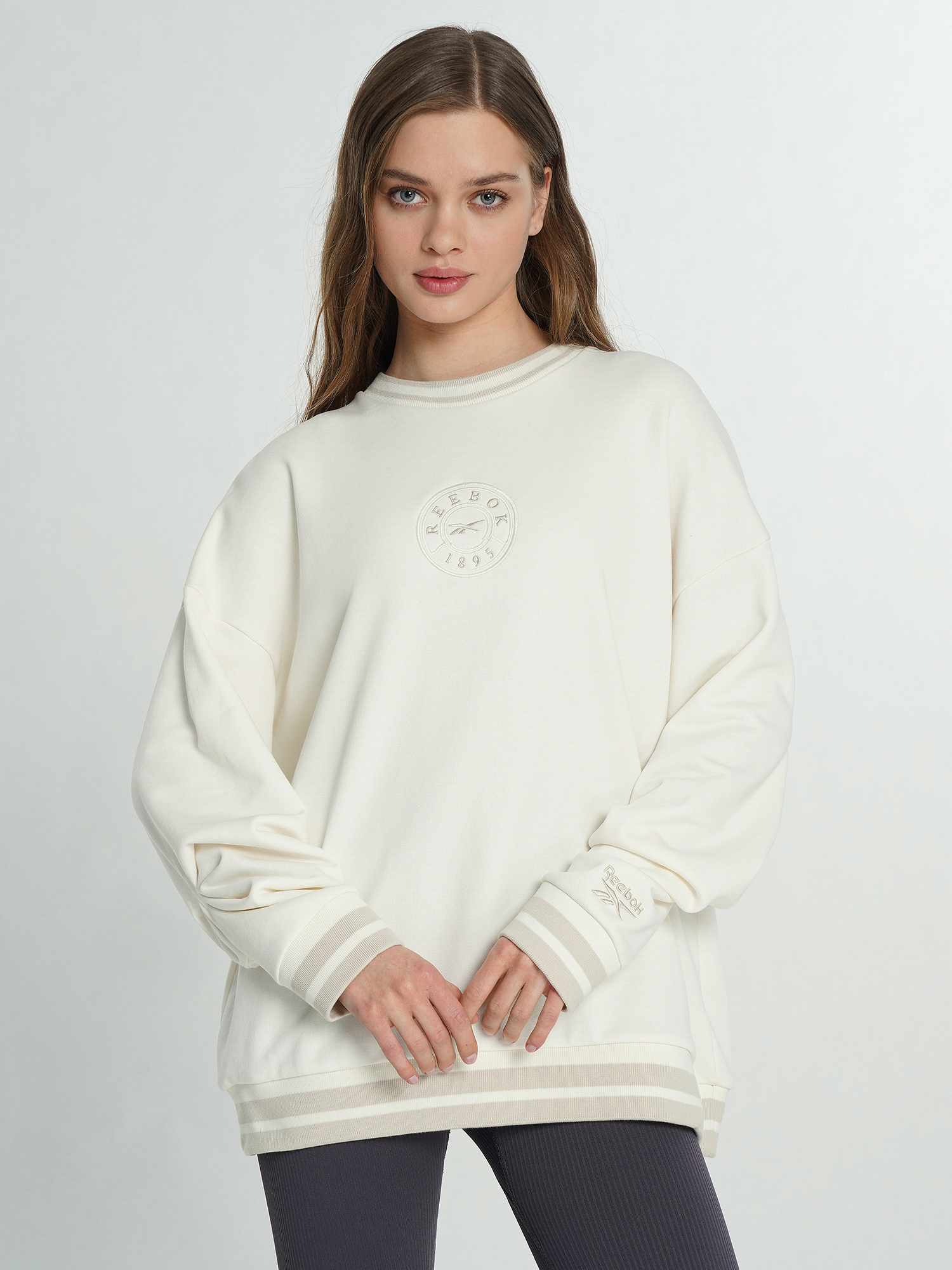 Свитшот женский Reebok Lawn Club, Бежевый 5