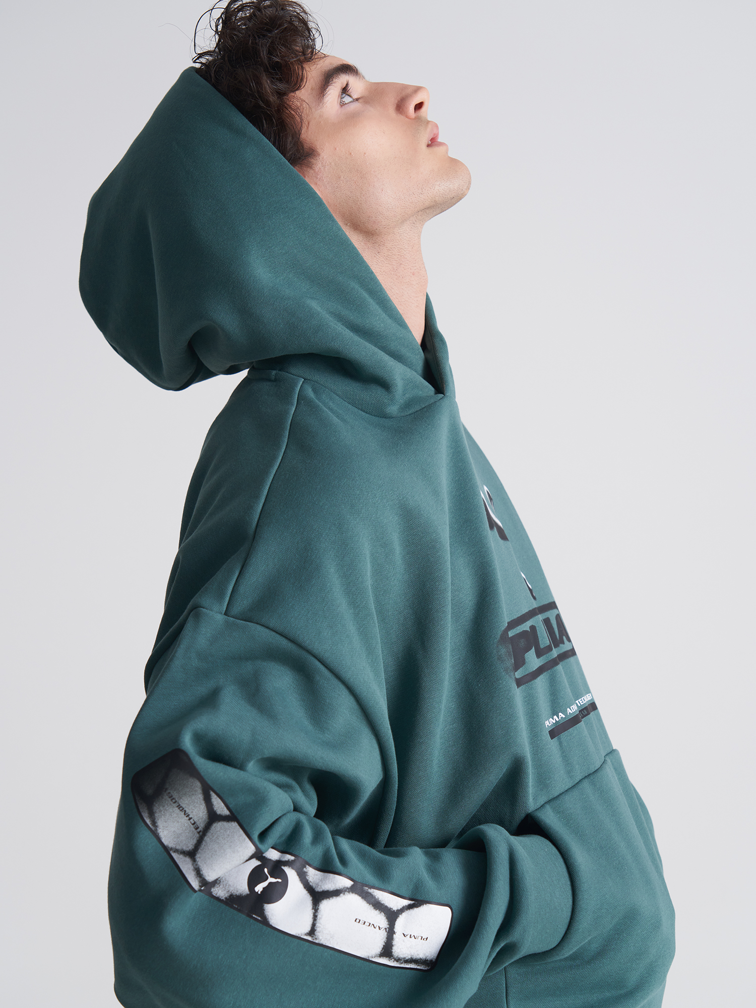 Изображение товара Мужское худи PUMA Sport свободного покроя с капюшоном и флисовой изнанкой Изображение товара Мужское худи PUMA Sport свободного покроя с капюшоном и флисовой изнанкой