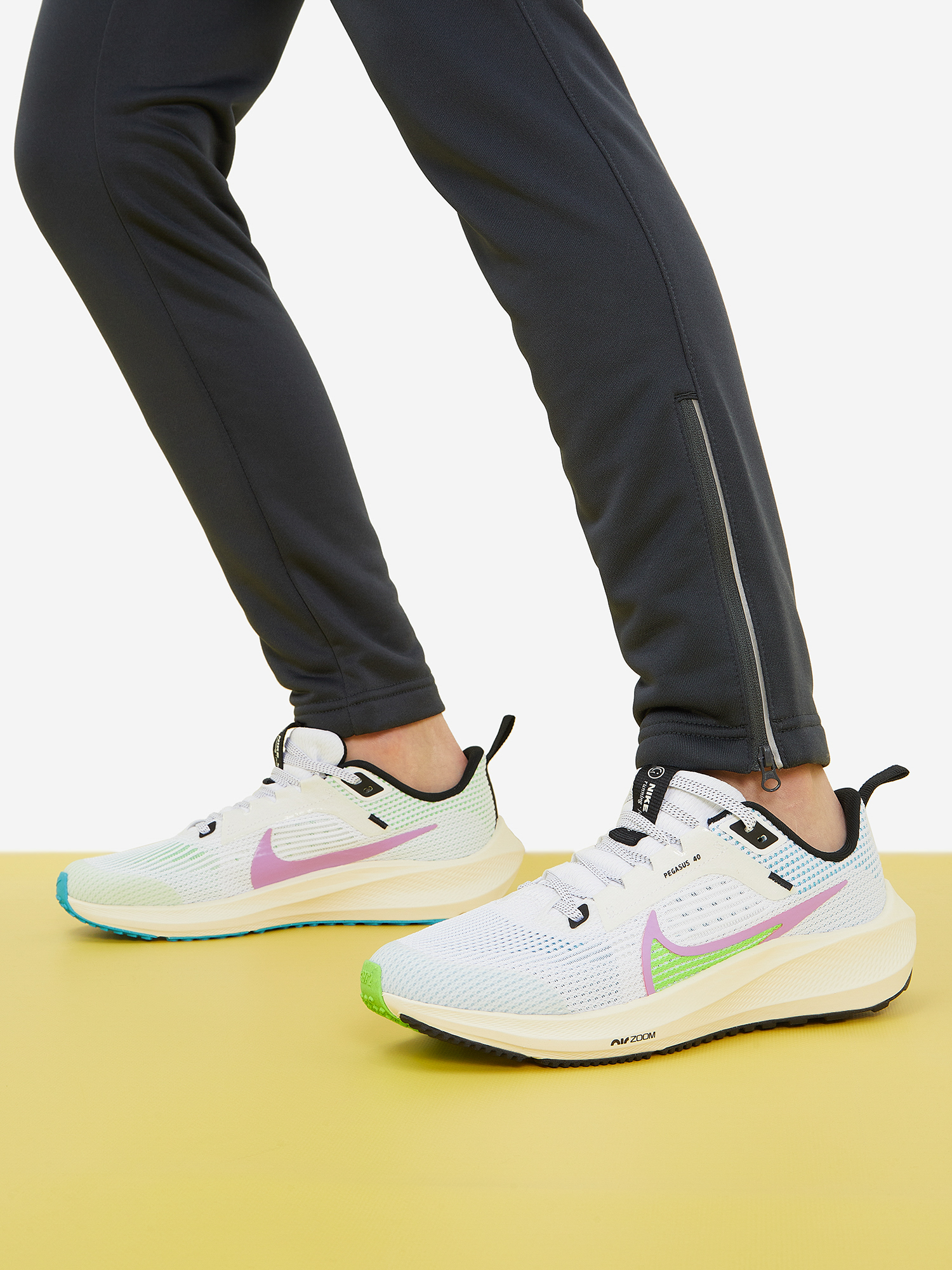 

Кроссовки детские Nike Air Zoom Pegasus 40 Gs, Белый