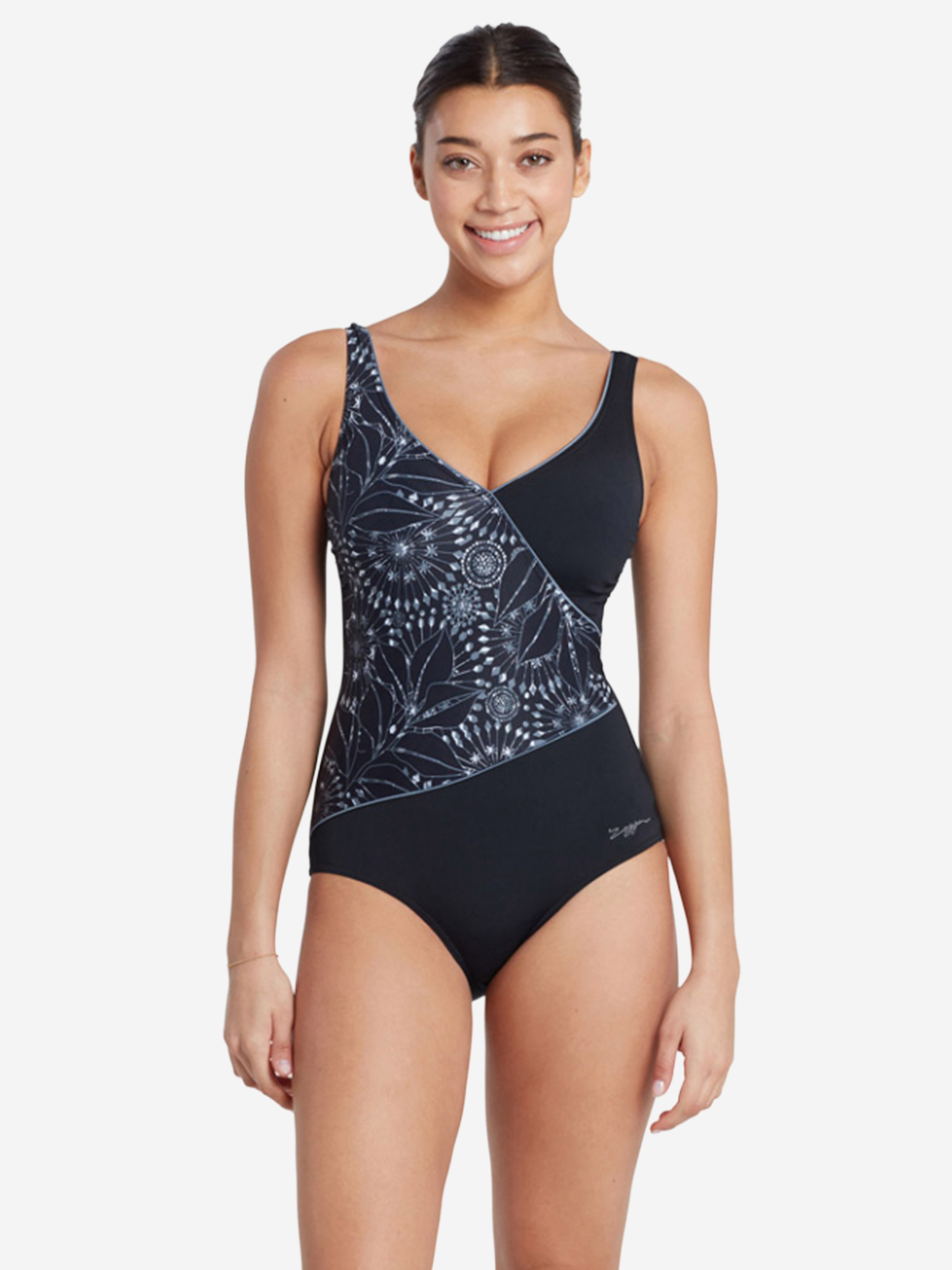 Изображение товара Купальник слитный с чашечками ZOGGS Stellar Wrap Front для плавания и отдыха