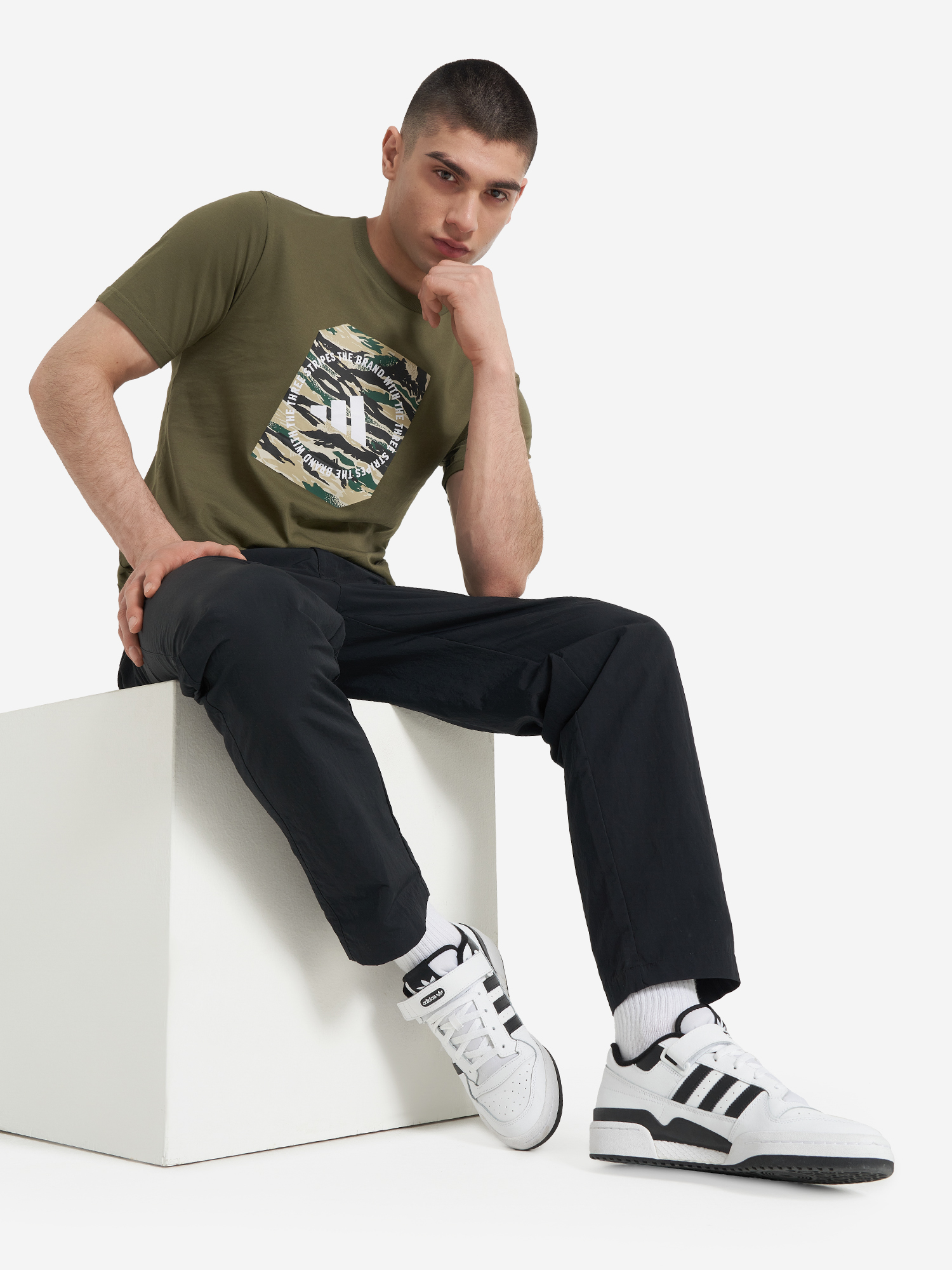 фото Футболка мужская adidas, зеленый