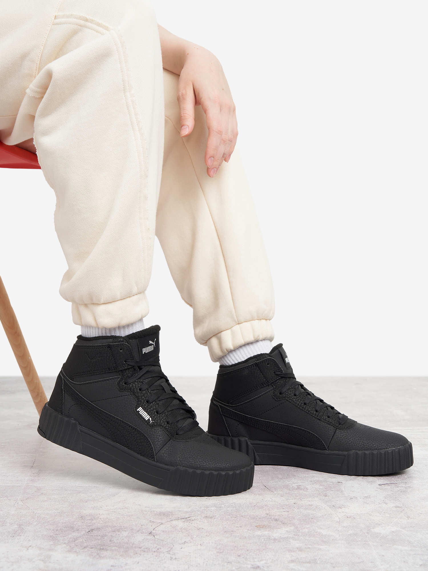 

Кеды женские PUMA Carina 3.0 Wtr, Черный