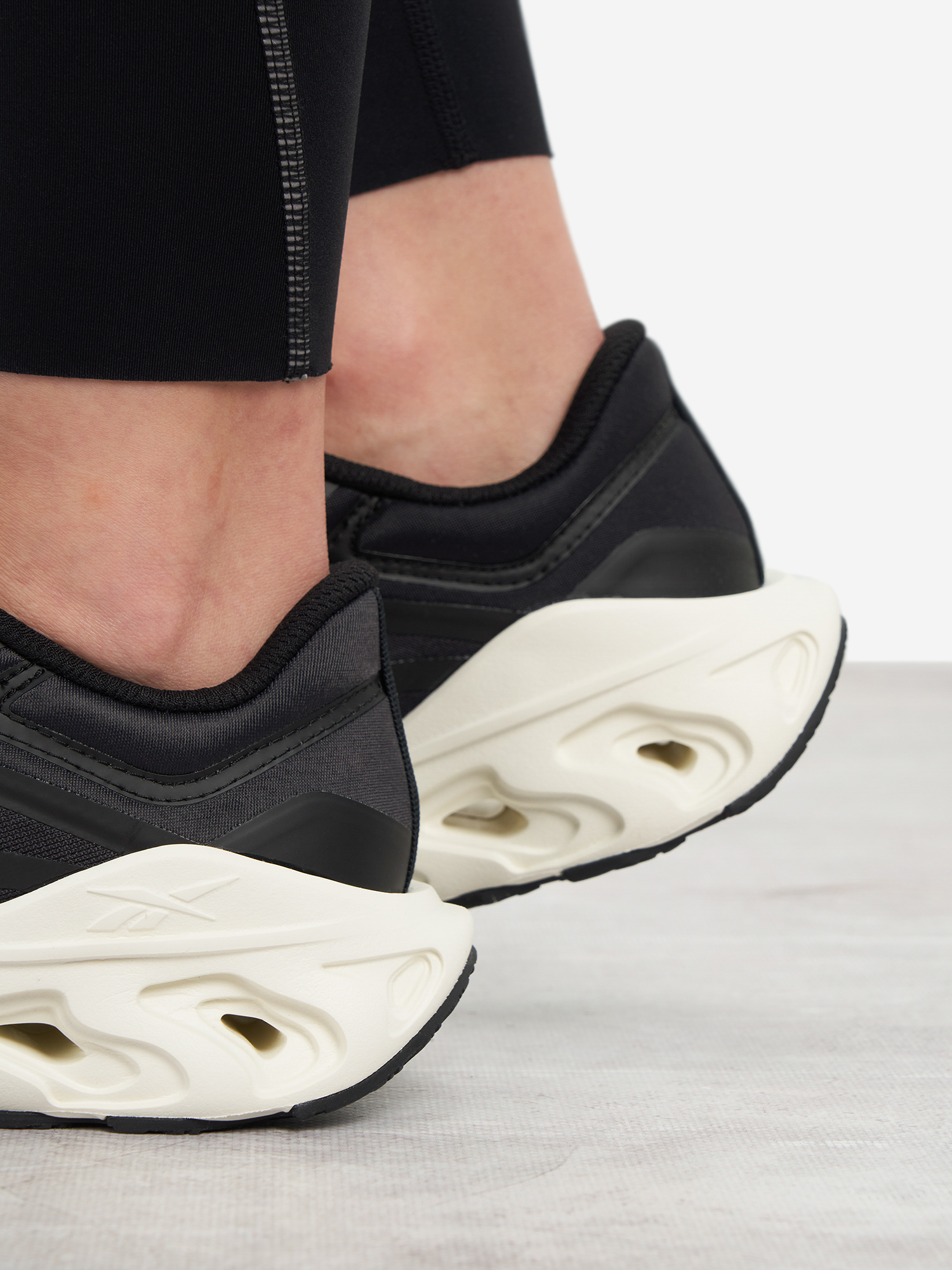 фото Кроссовки женские reebok fuel flex run, черный