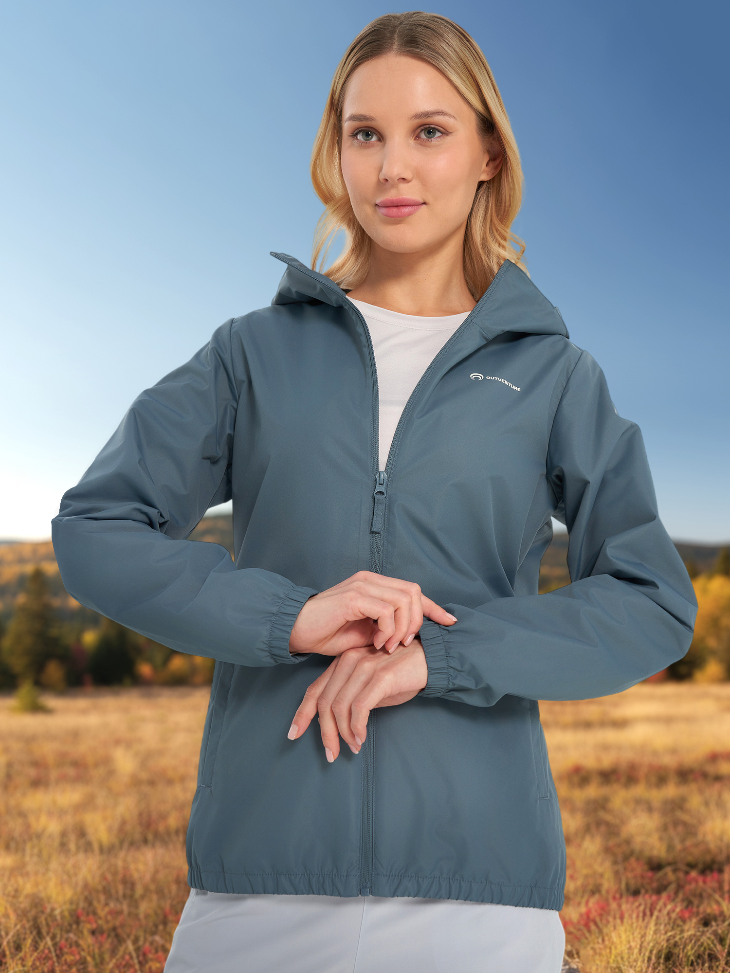 Изображение товара Ветровка женская Outventure, Петроль