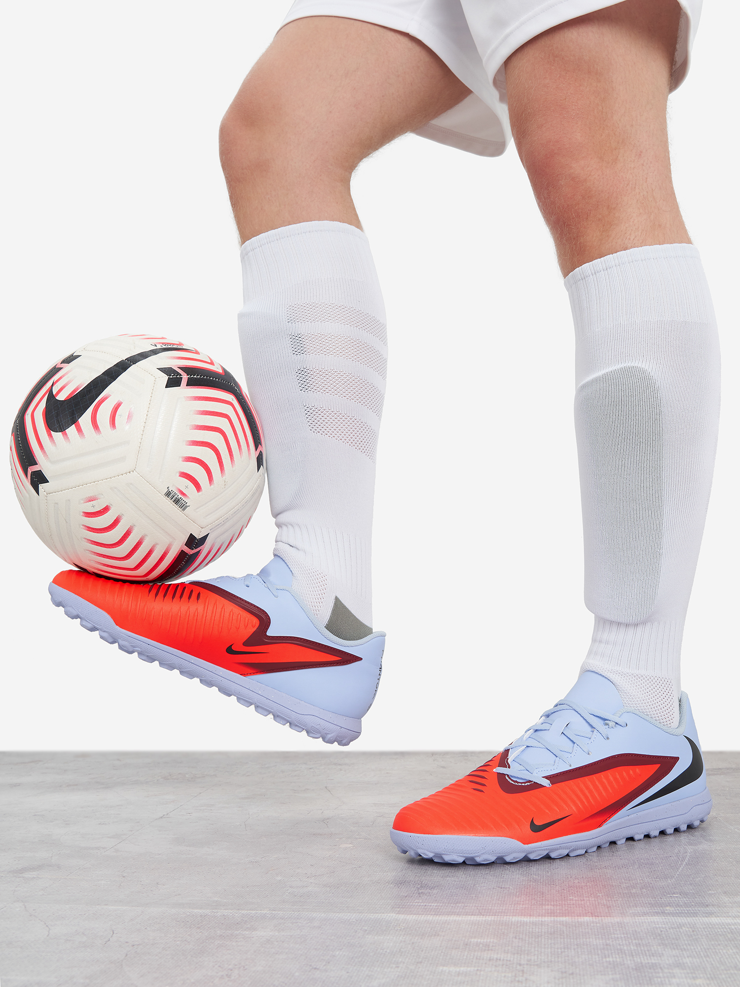 

Бутсы мужские Nike Phantom 360 Club Tf, Синий