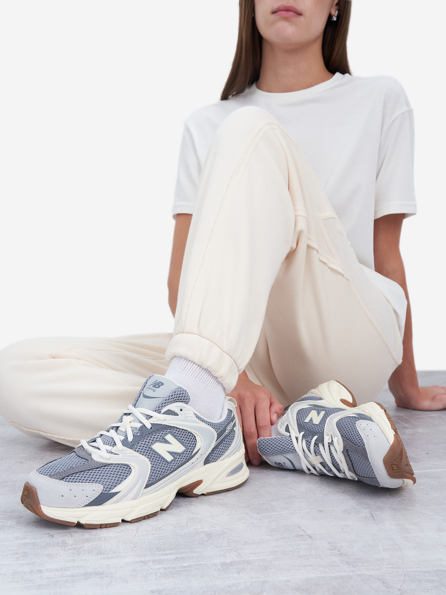 

Кроссовки женские New Balance 530, Серый