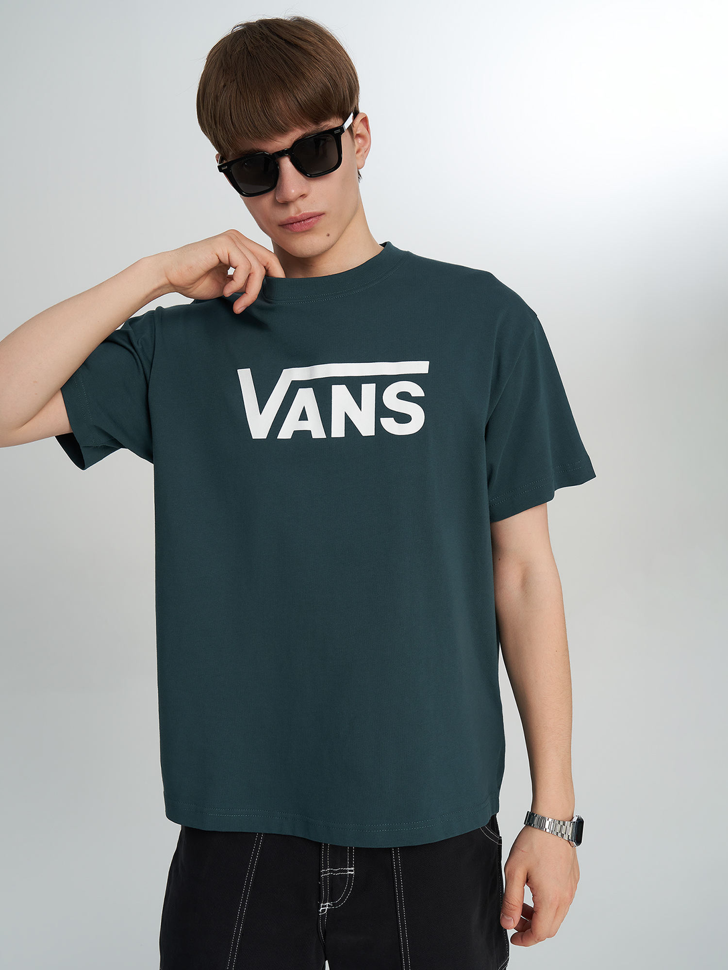 Изображение товара Мужская футболка Vans Classic SS с принтом и коротким рукавом