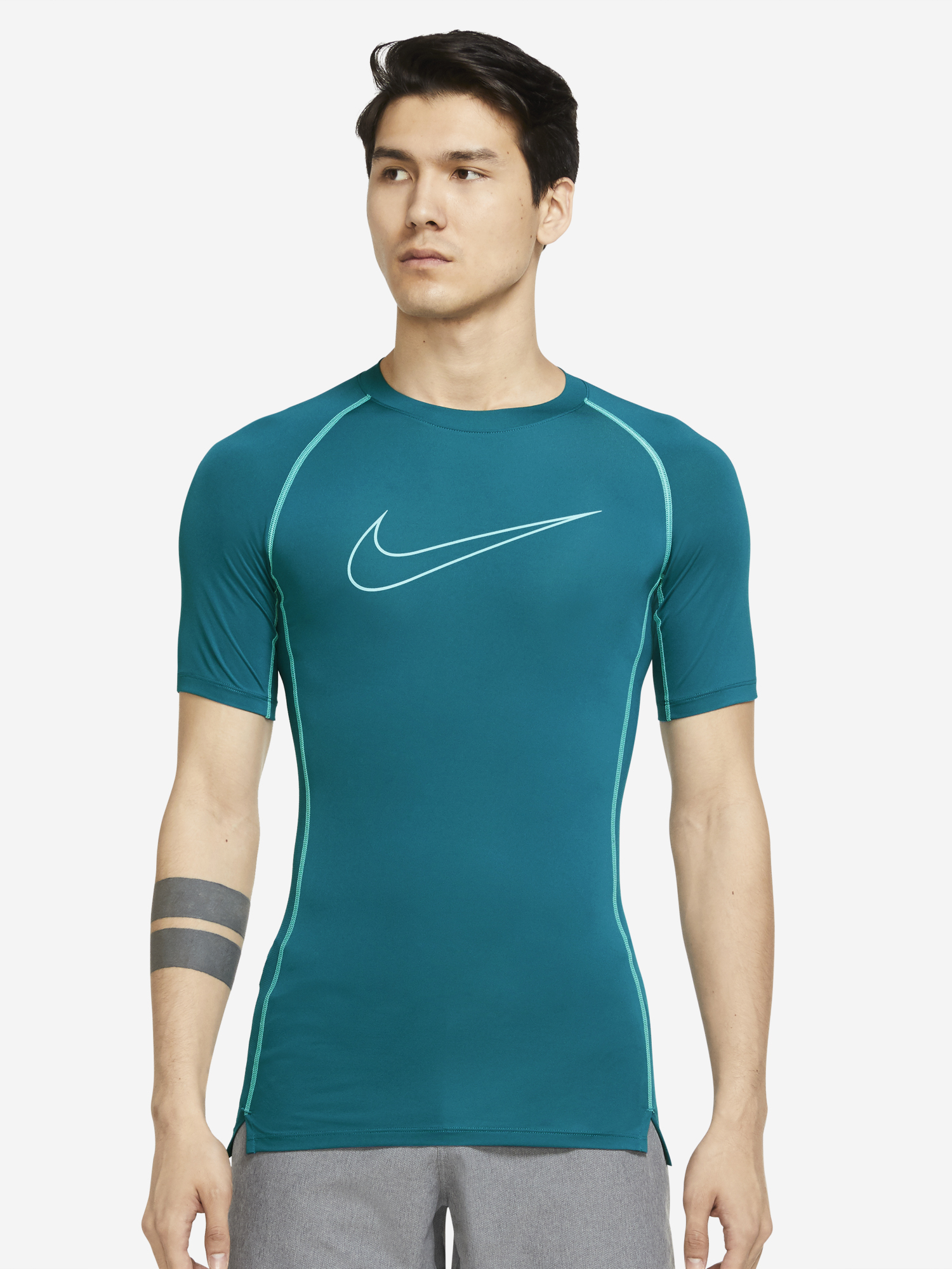 

Футболка мужская Nike Pro, Зеленый