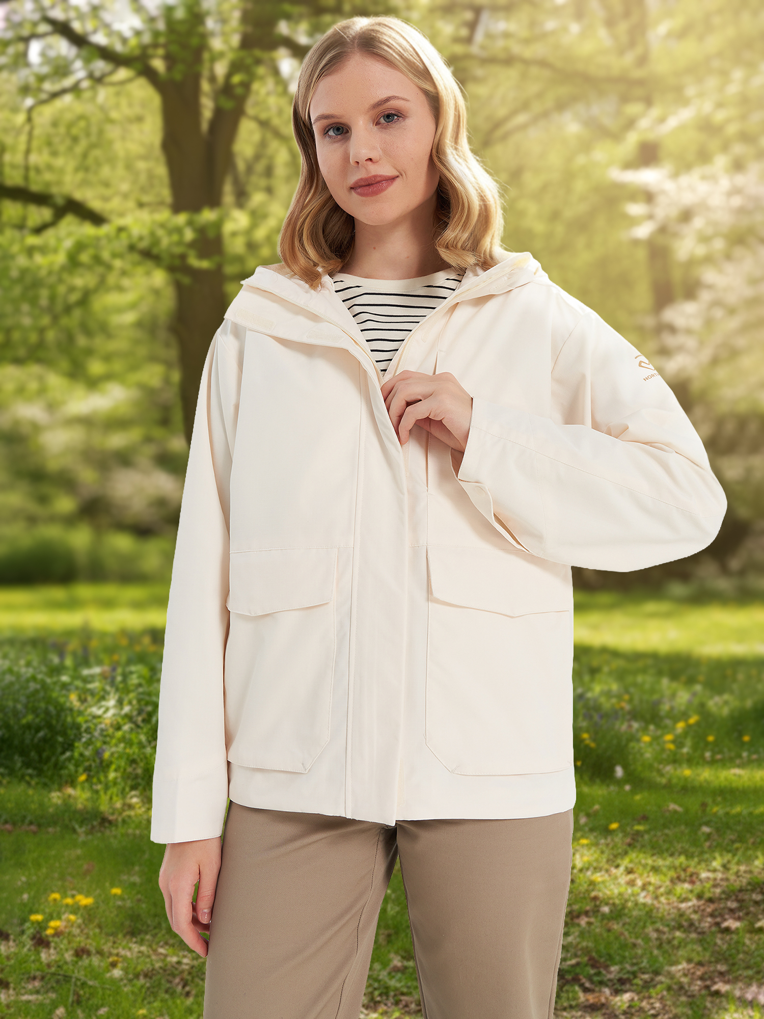 

Ветровка женская Northland, Бежевый