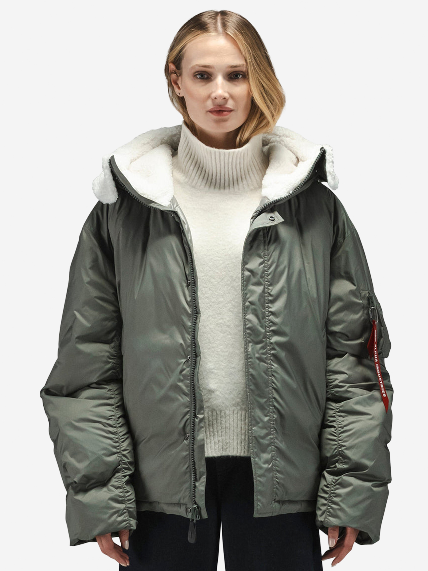 Изображение товара Парка зимняя пуховая женская Short Hybrid Parka Alpha Industries