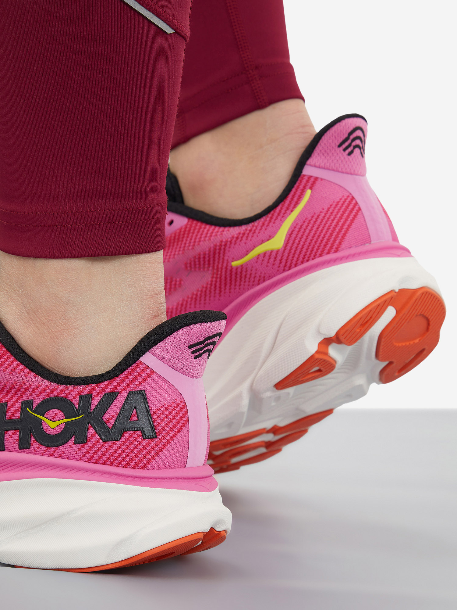 Кроссовки женские Hoka One One Clifton 9, Розовый 1127896H0X-RSRW, размер 36.5 - фото 10