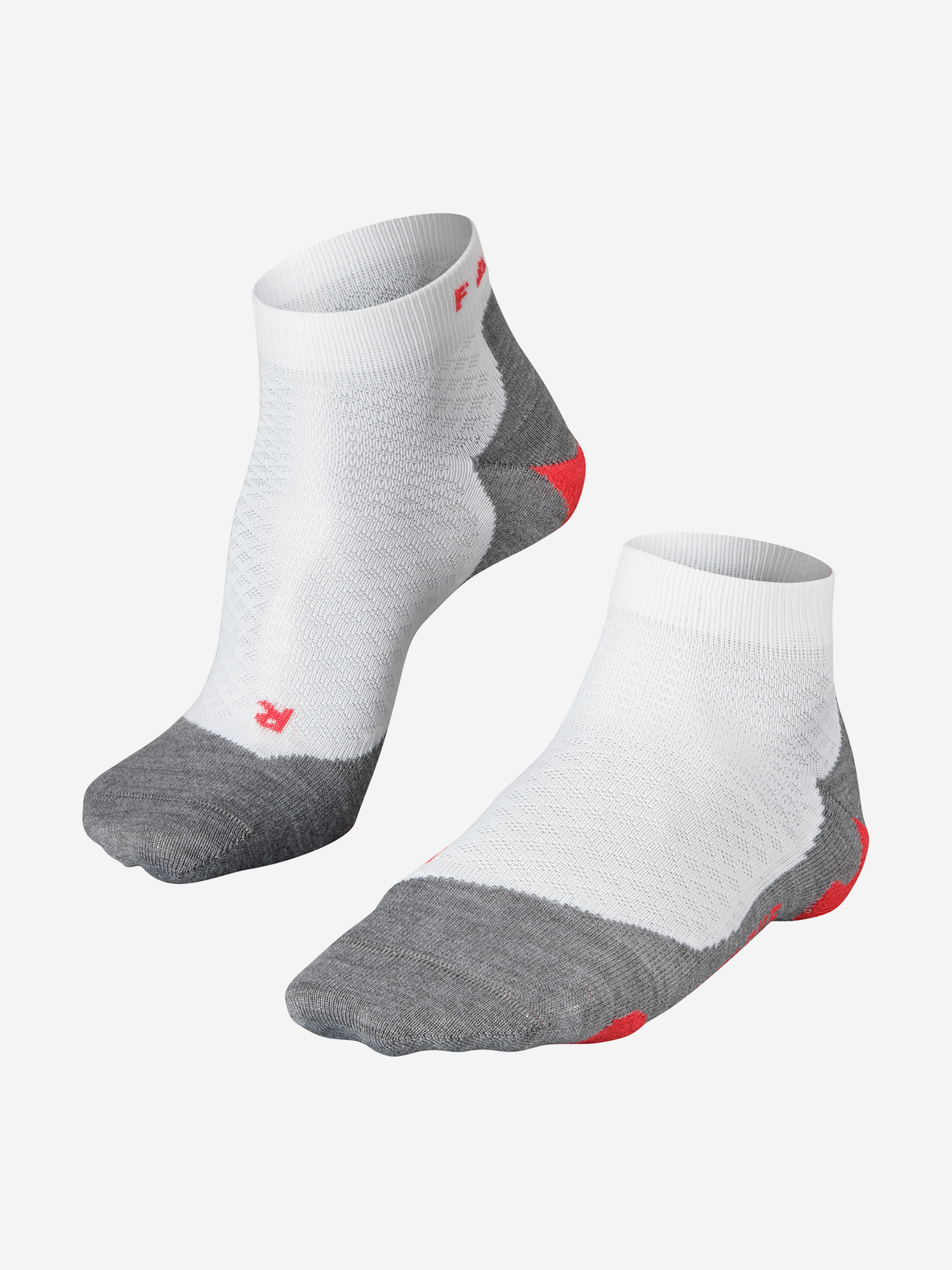 Изображение товара Женские спортивные носки FALKE низкие всесезонные для бега и футбола