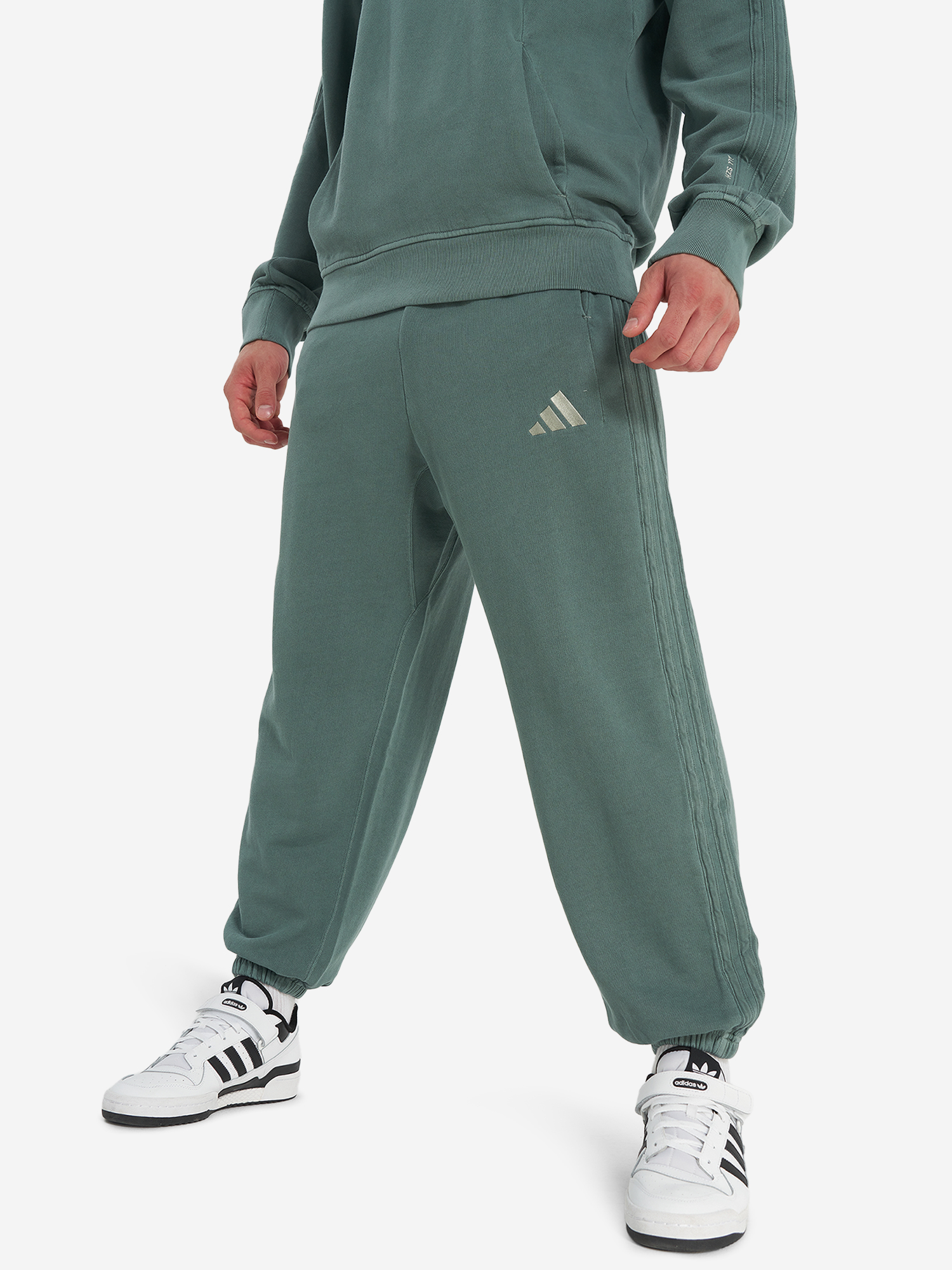 Брюки мужские Adidas, зеленый, арт. jn0618a01-.