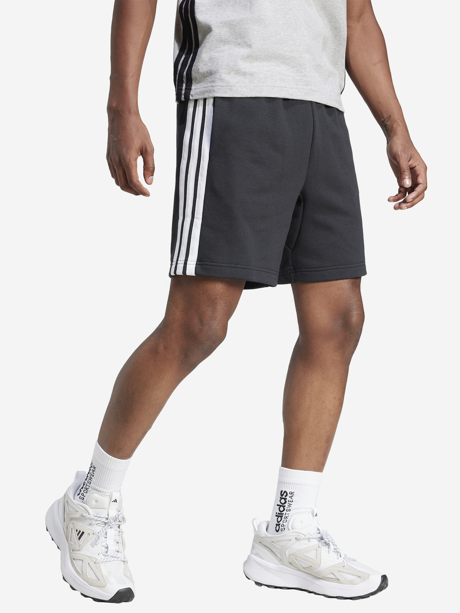 

Шорты мужские adidas, Черный