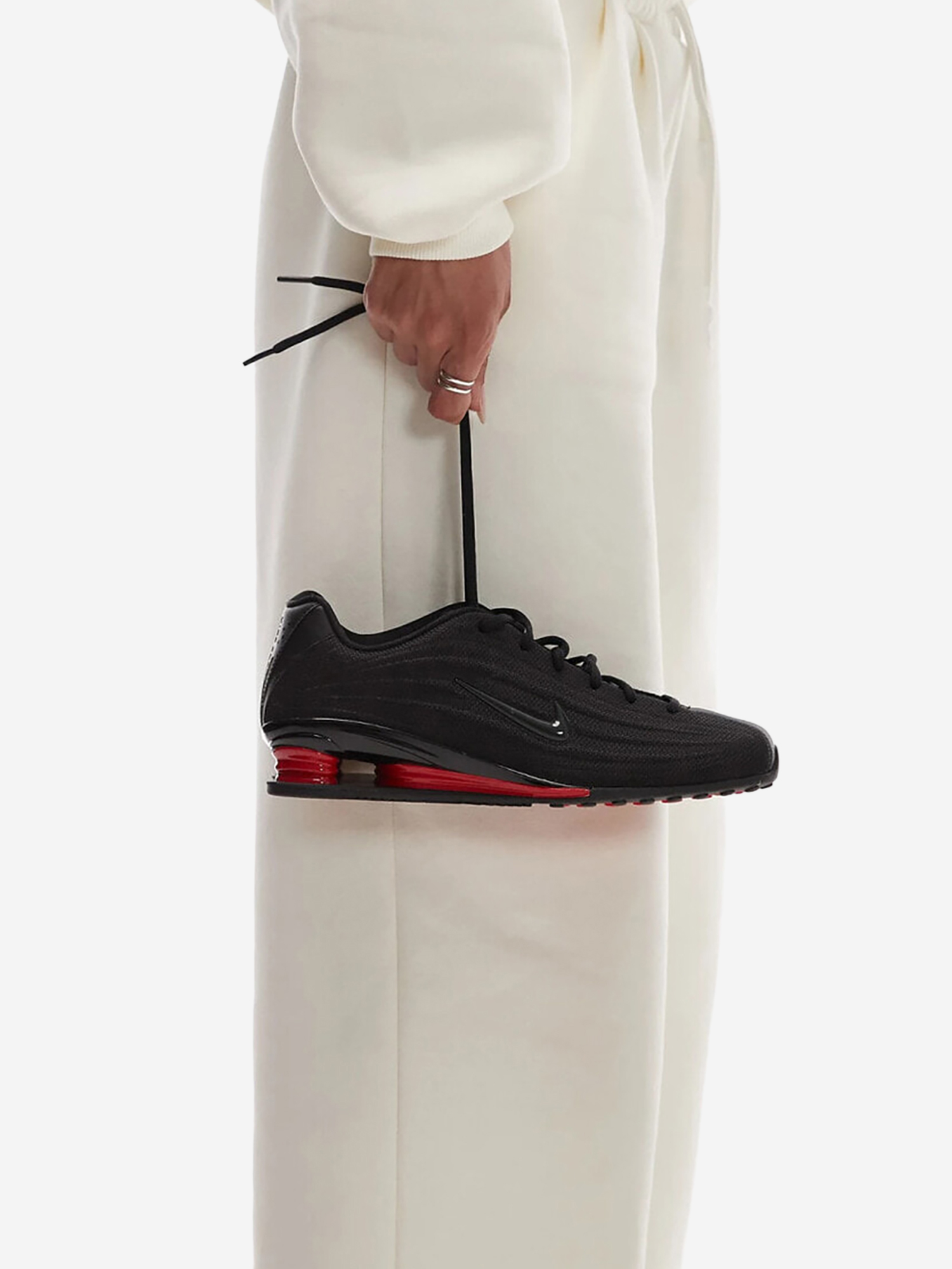 Изображение товара Кроссовки Nike Shox Z Женские - стиль и амортизация Shox