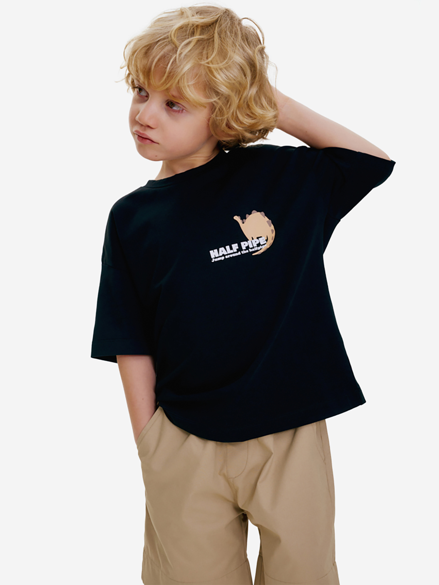 Изображение товара Футболка для мальчика Artie с коротким рукавом летняя спортивная одежда