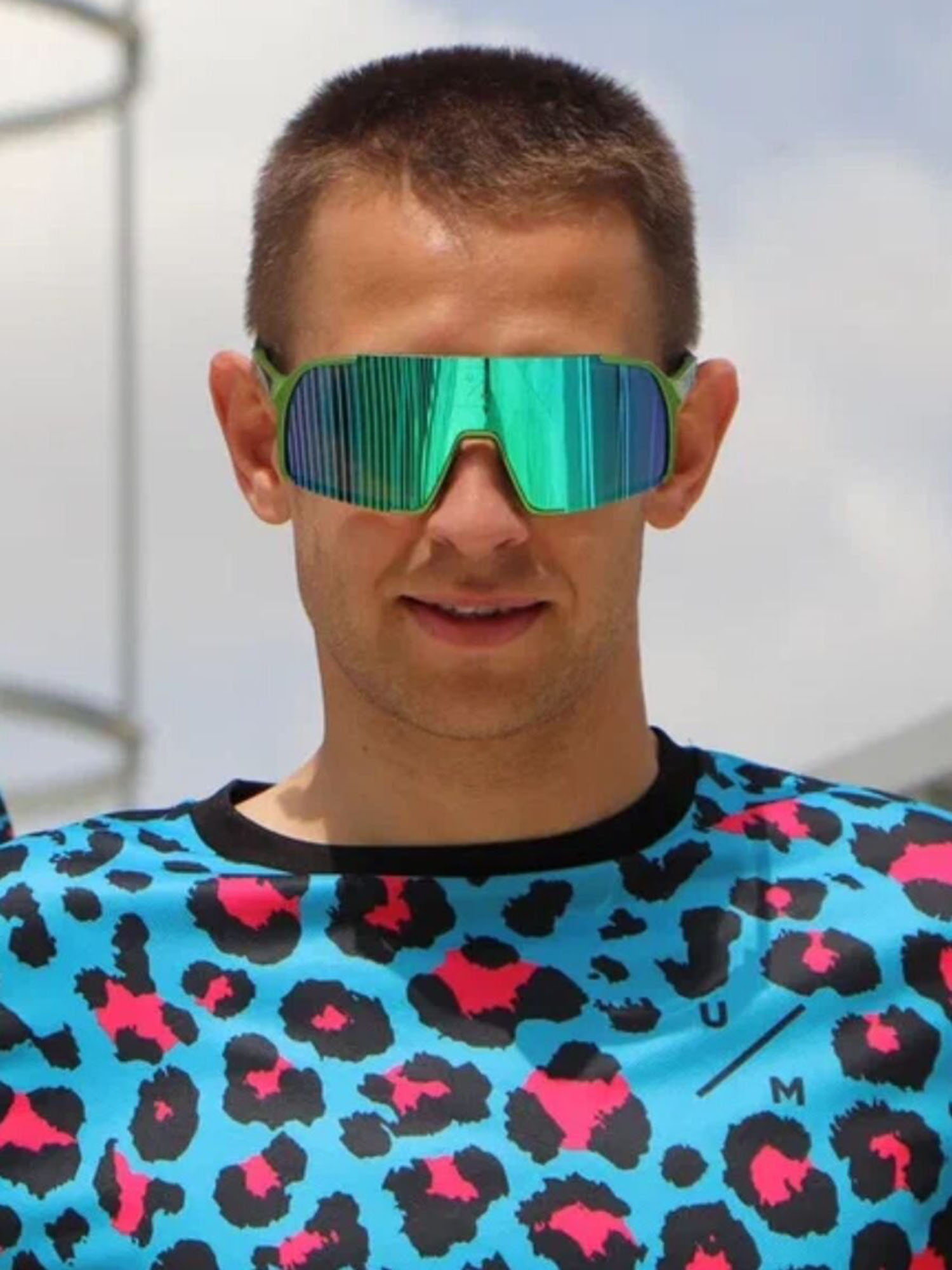 Изображение товара Спортивные солнцезащитные очки UNDER BY ME DOUBLE GREEN METALLIC зеленый