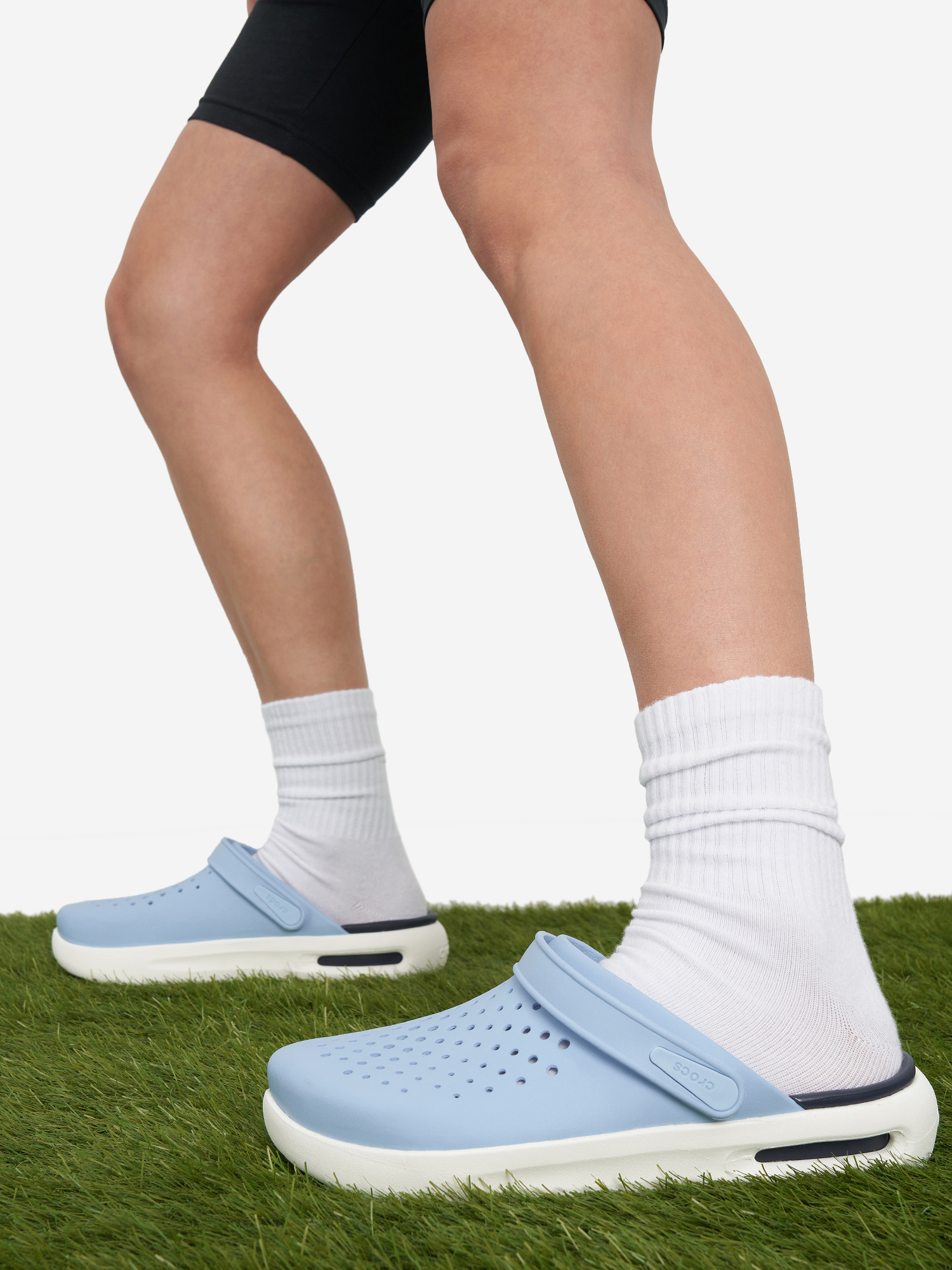 

Сабо женские Crocs InMotion, Голубой