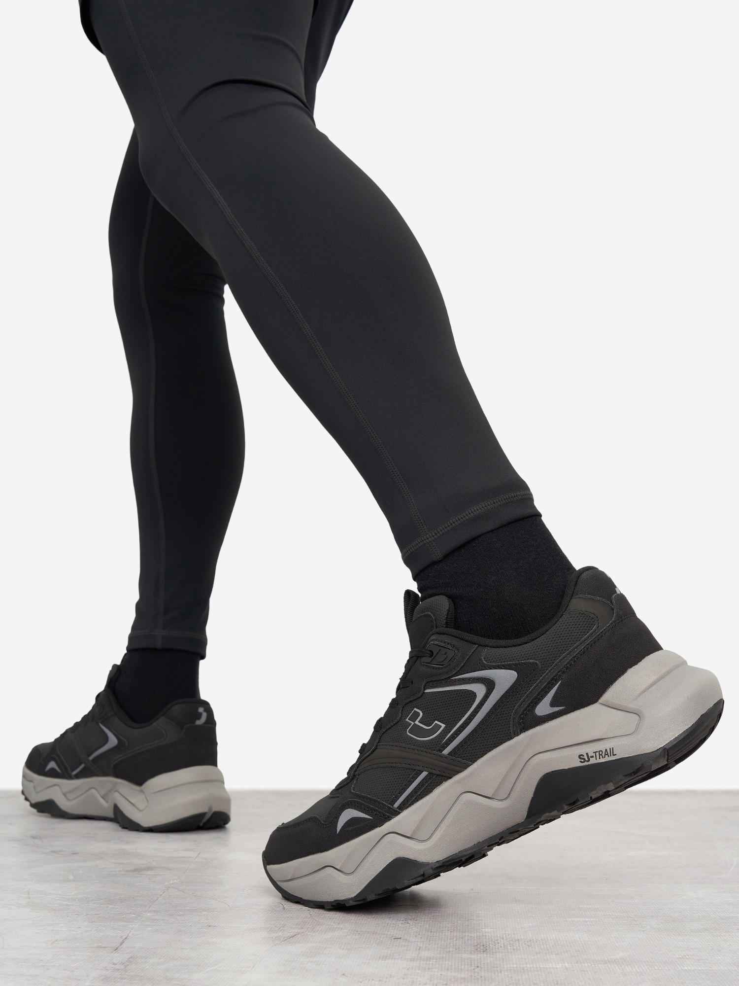 

Кроссовки мужские Safety Jogger Hiro Trail, Черный