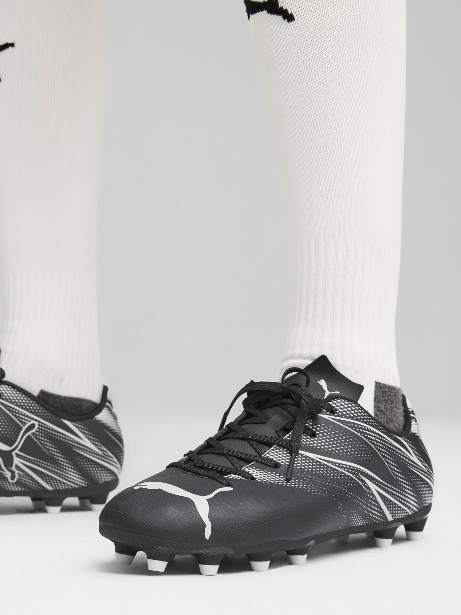 

Бутсы мужские PUMA Attacanto Fg/Ag, Черный