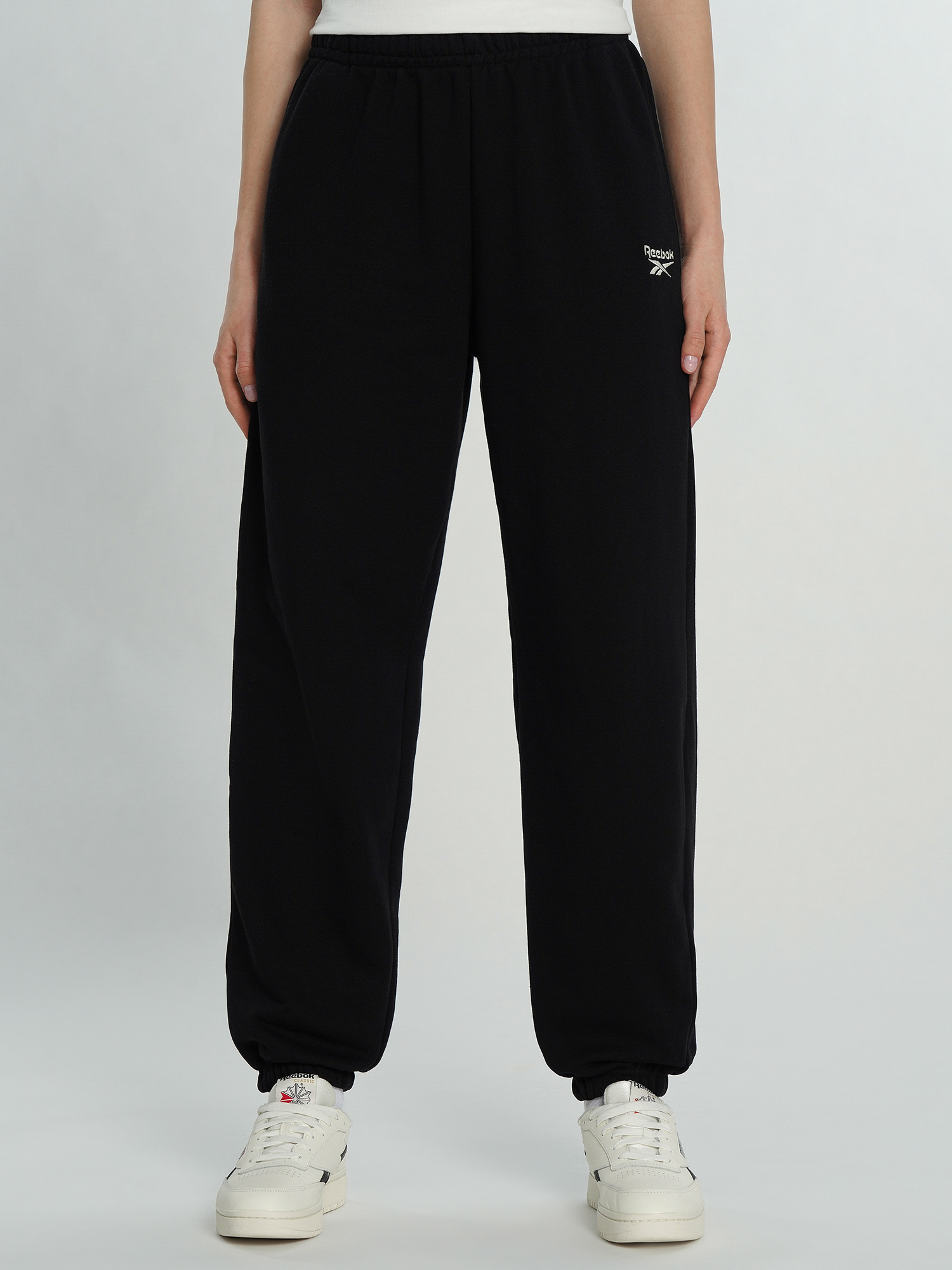 Брюки женские Reebok Lawn Club, Черный 2