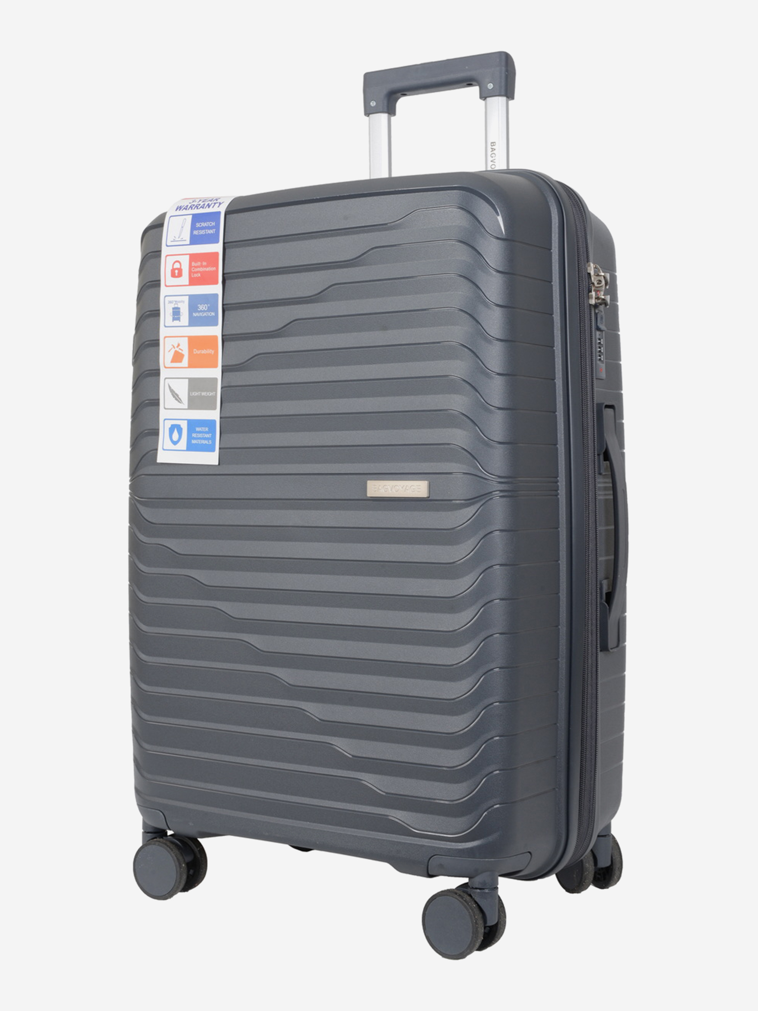 Изображение товара Чемодан Bagvoyag средний пластиковый 66л для активного отдыха