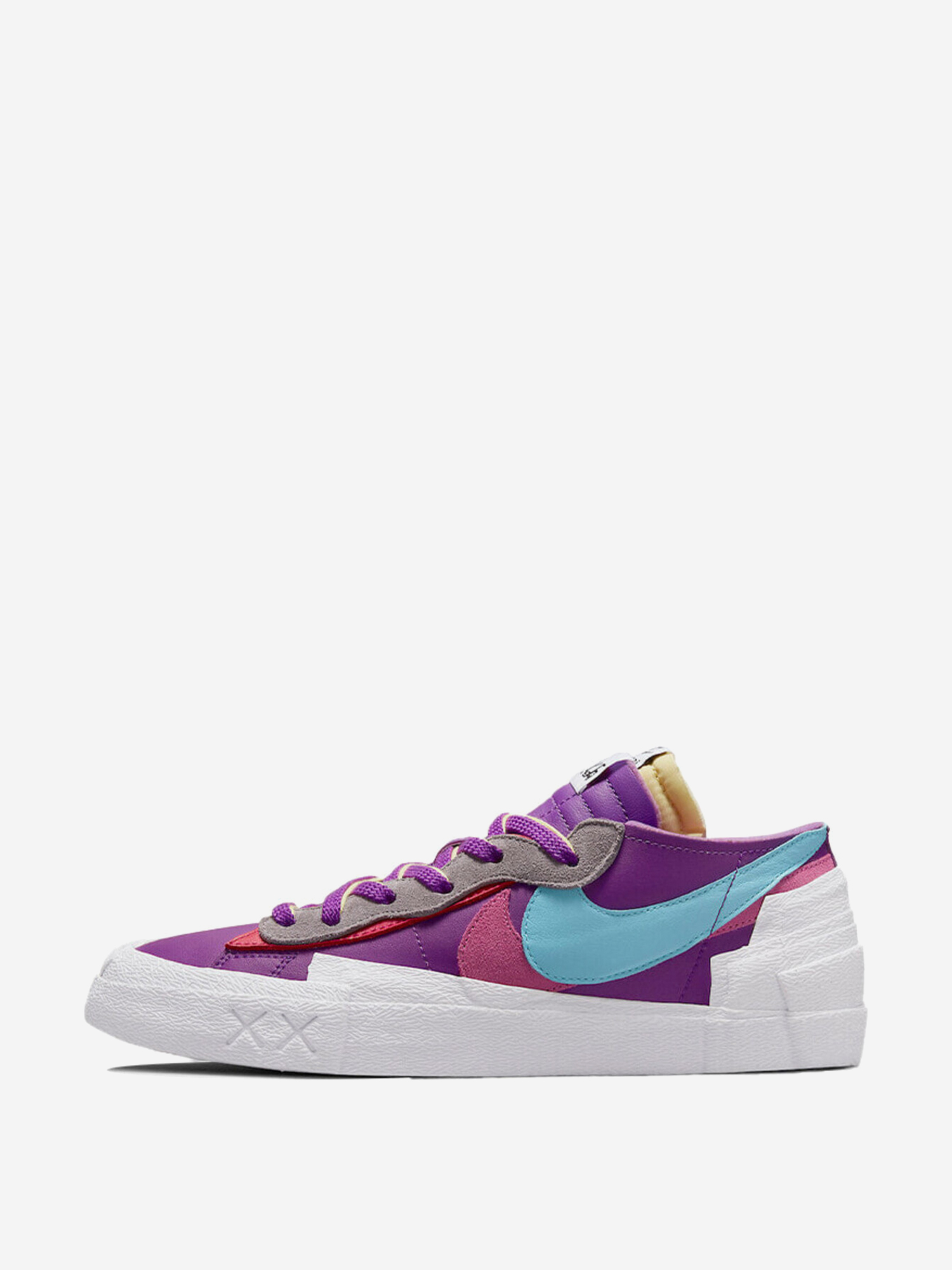 Изображение товара Кеды Nike Blazer x sacai x KAWS Изображение товара Кеды Nike Blazer x sacai x KAWS