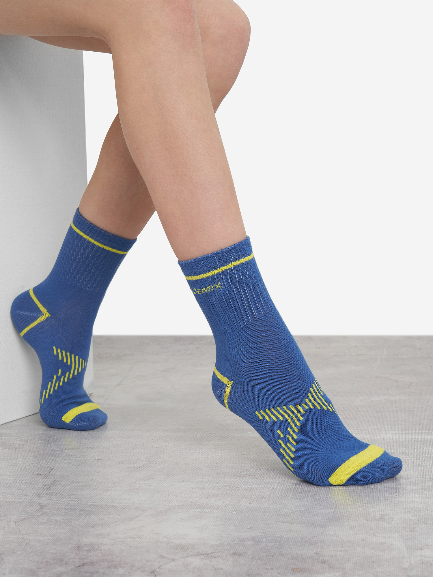 Изображение товара Носки для мальчиков Demix 3 пары всесезонные высокие для фитнеса и тренинга