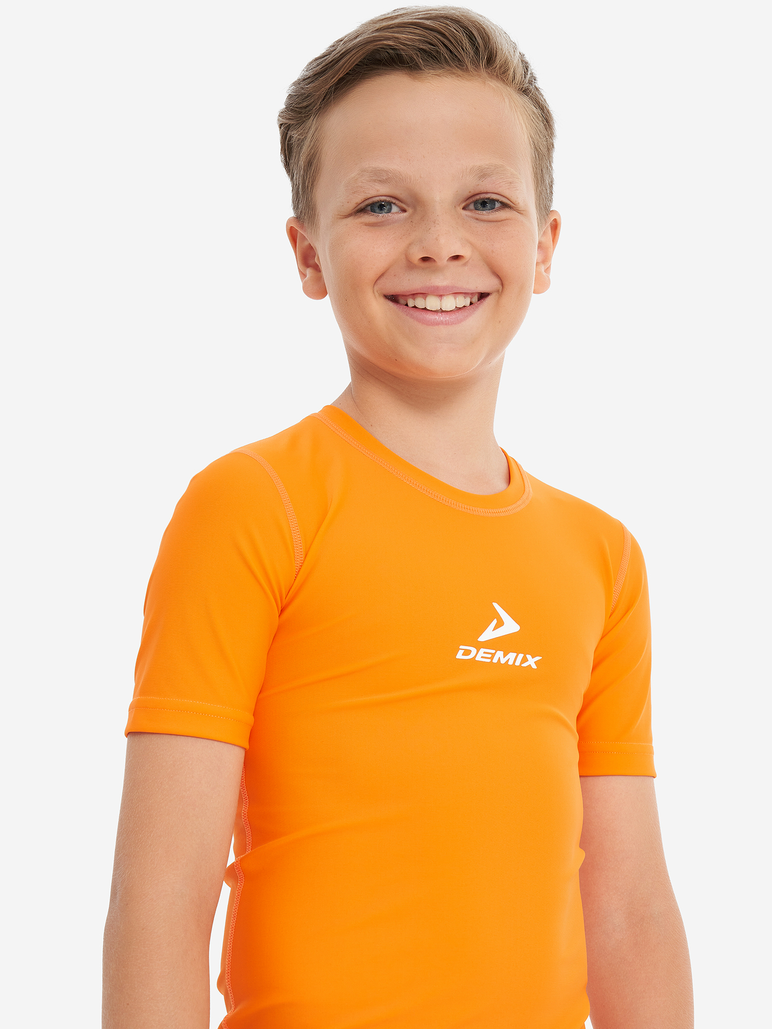 Изображение товара Компрессионная футбольная футболка для мальчиков Demix с коротким рукавом