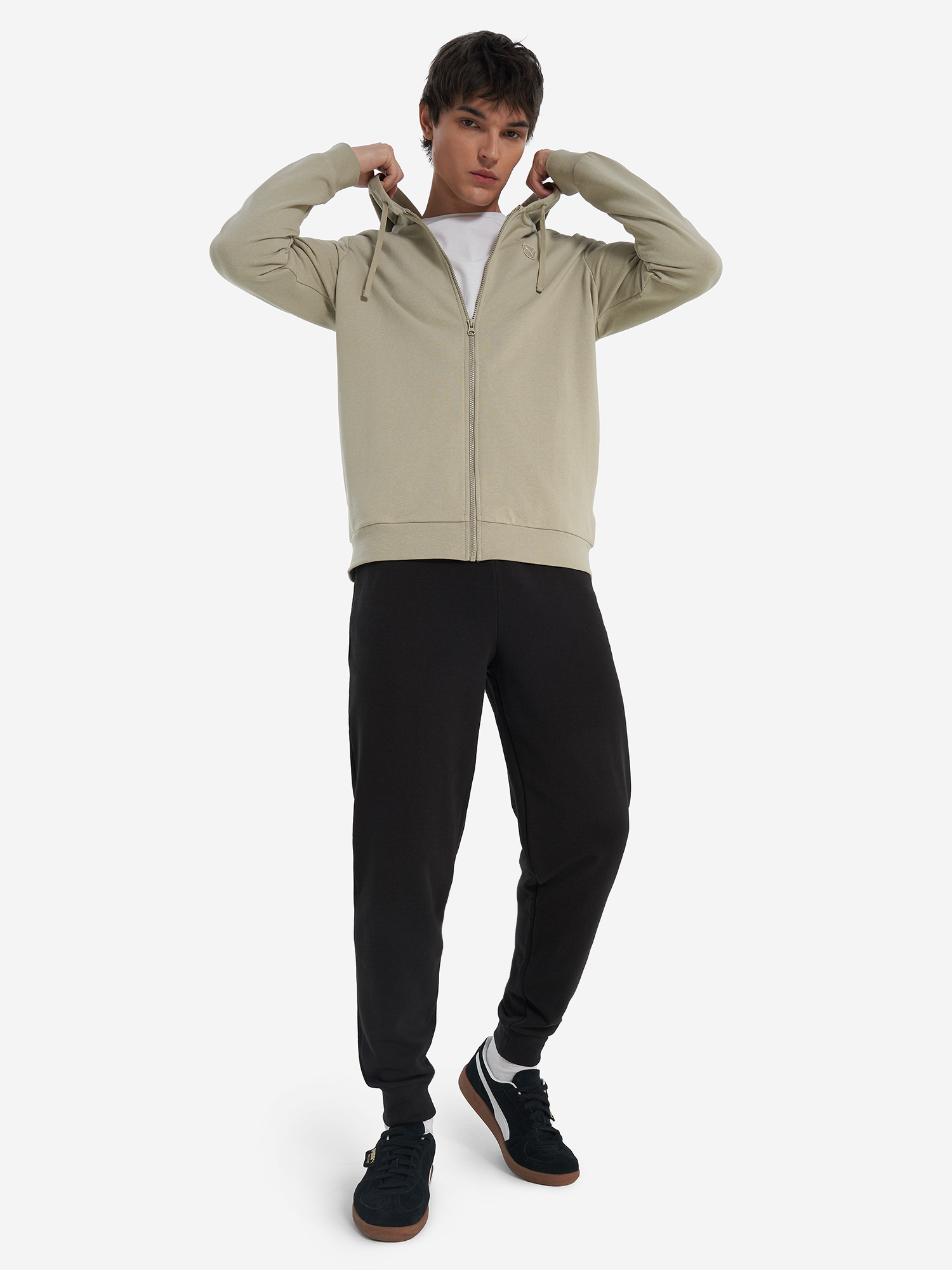 

Костюм мужской PUMA, Серый