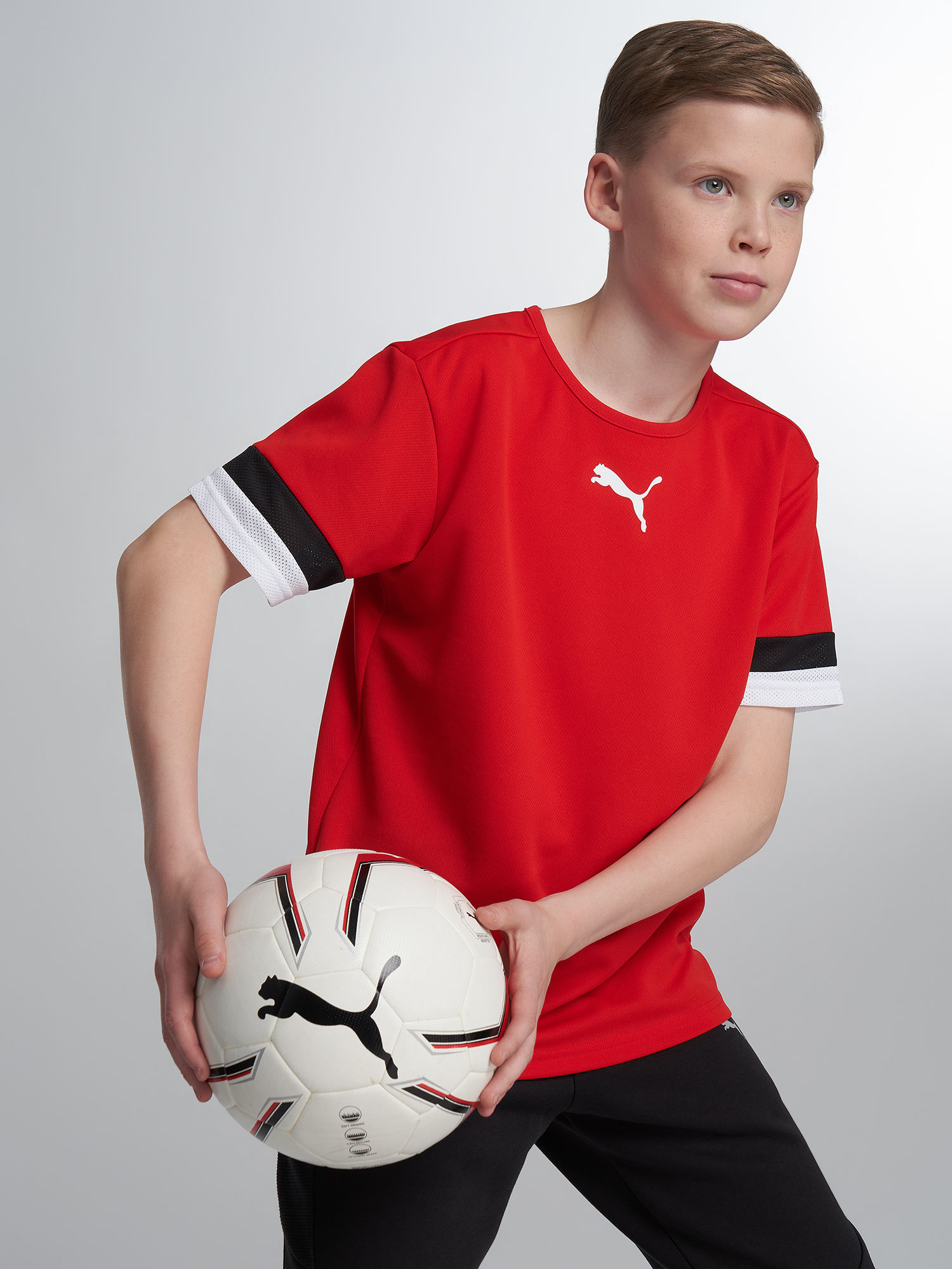 Изображение товара Футболка для мальчиков PUMA Teamrise Jersey Jr красная Изображение товара Футболка для мальчиков PUMA Teamrise Jersey Jr красная
