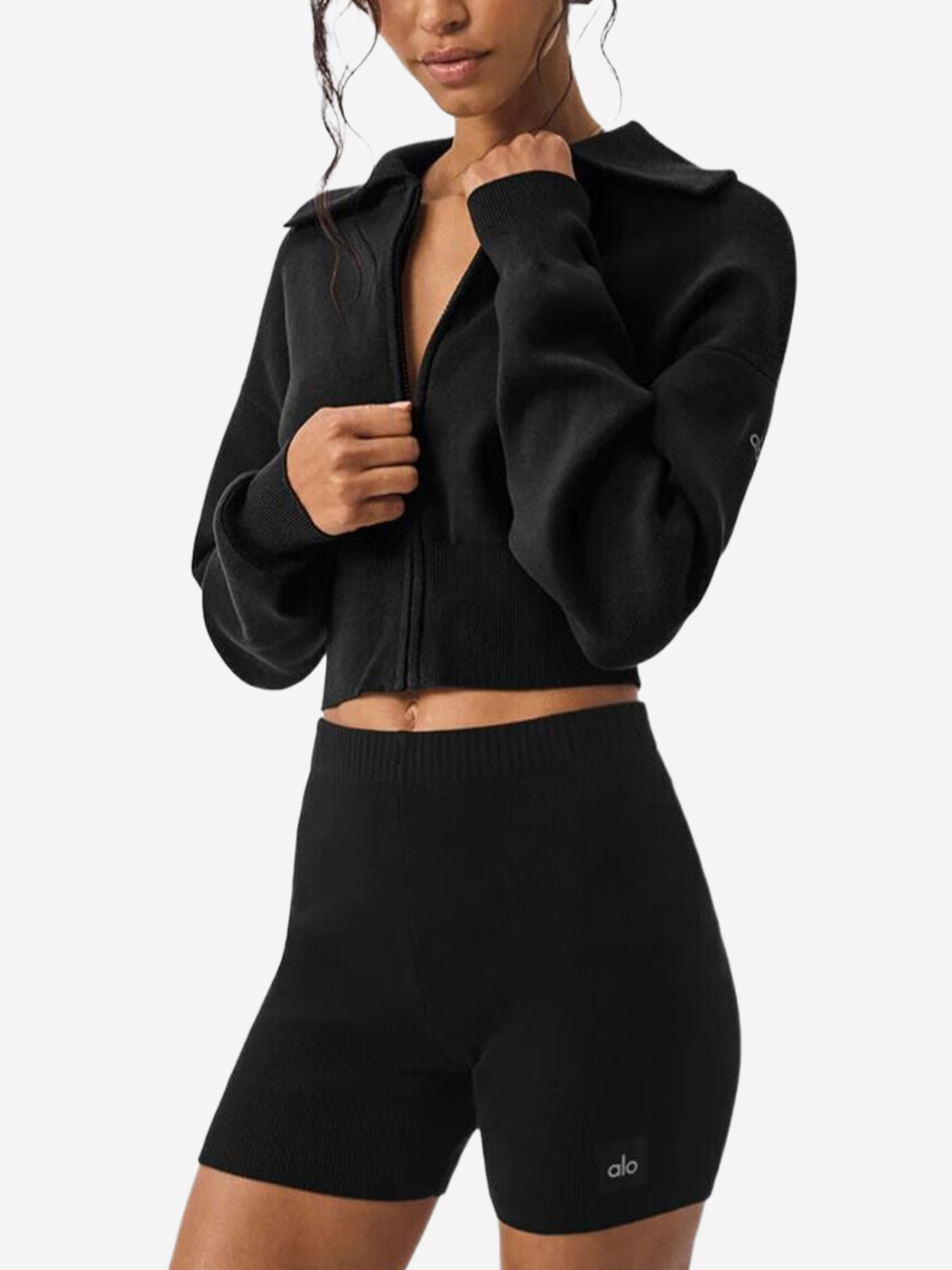 Изображение товара Alo Yoga Scholar — укороченная трикотажная куртка, черная